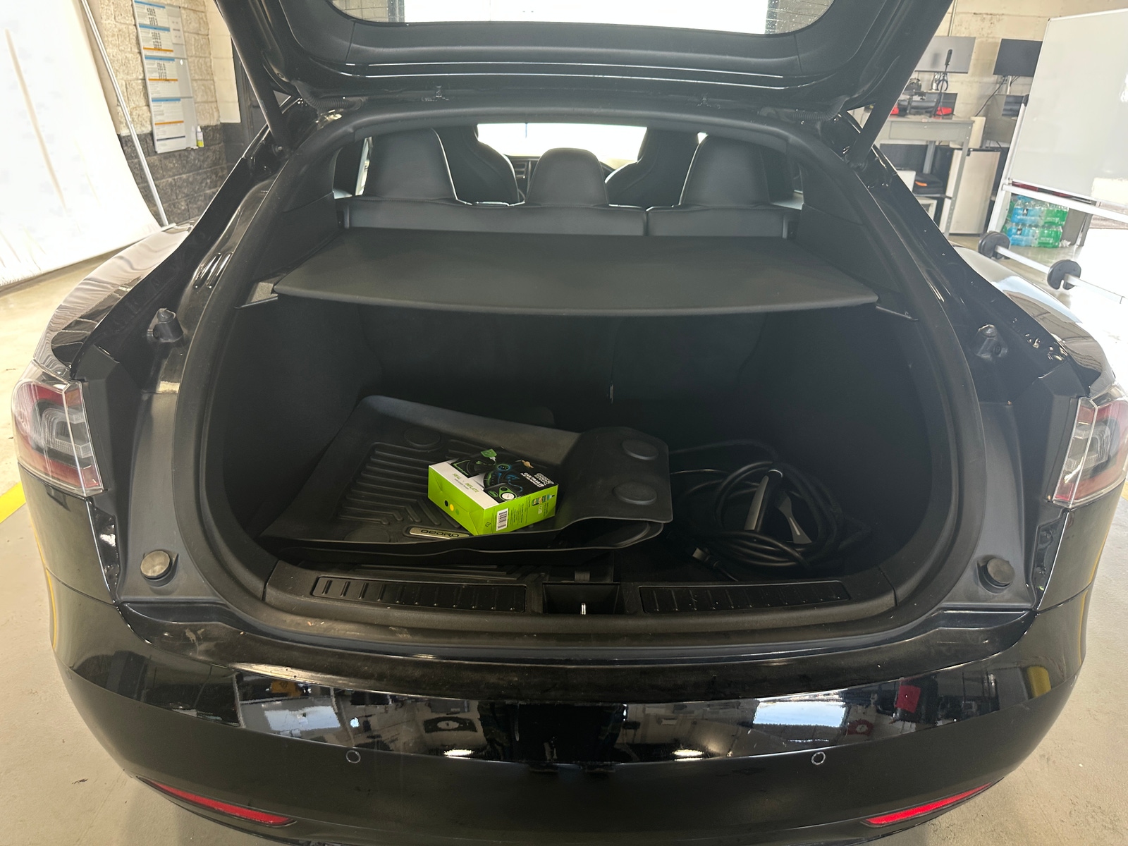 Thumbnail: 2017 Tesla Model S - 6