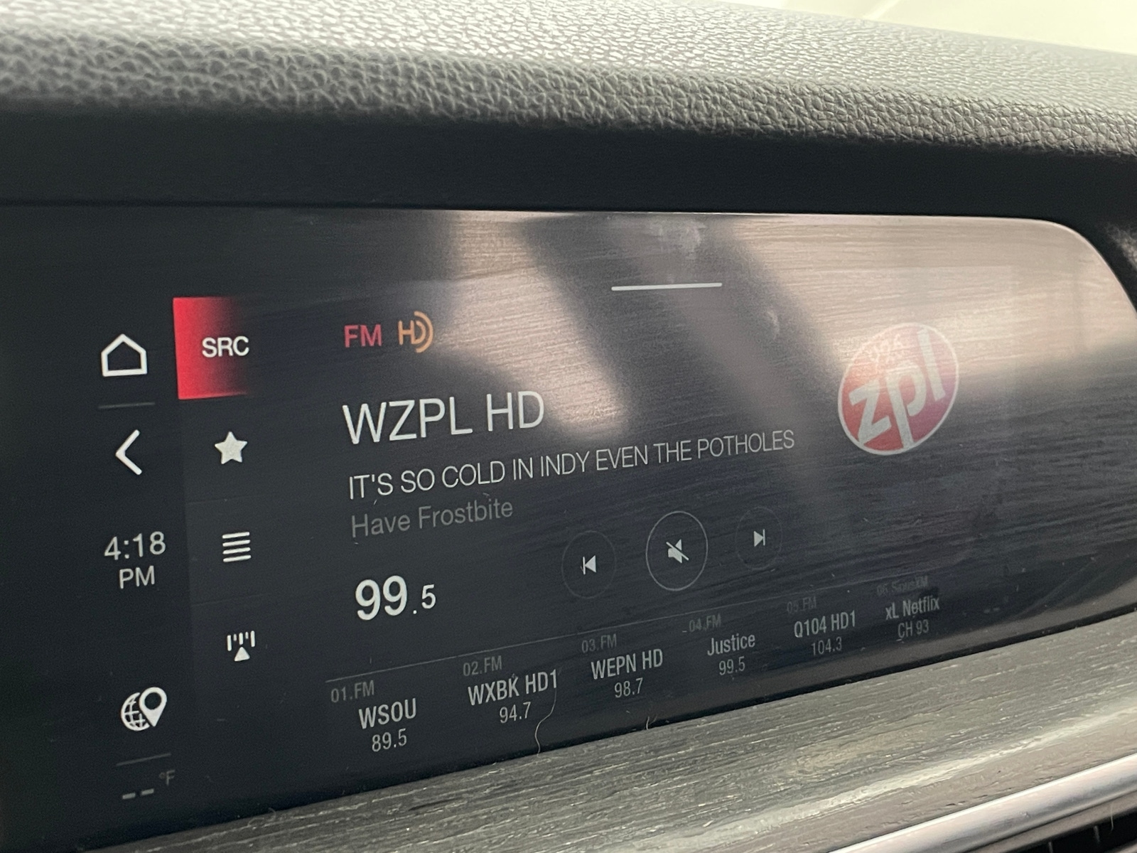 Thumbnail: 2021 Alfa Romeo Stelvio - 3