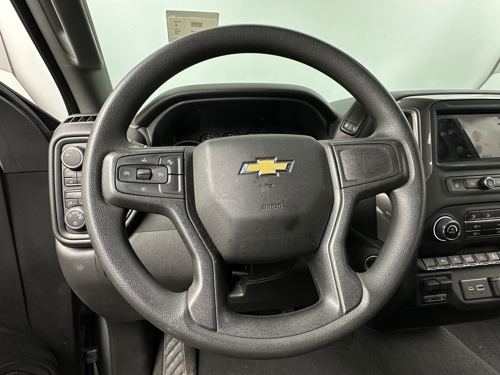 Thumbnail: 2023 Chevrolet Silverado 1500 - 5