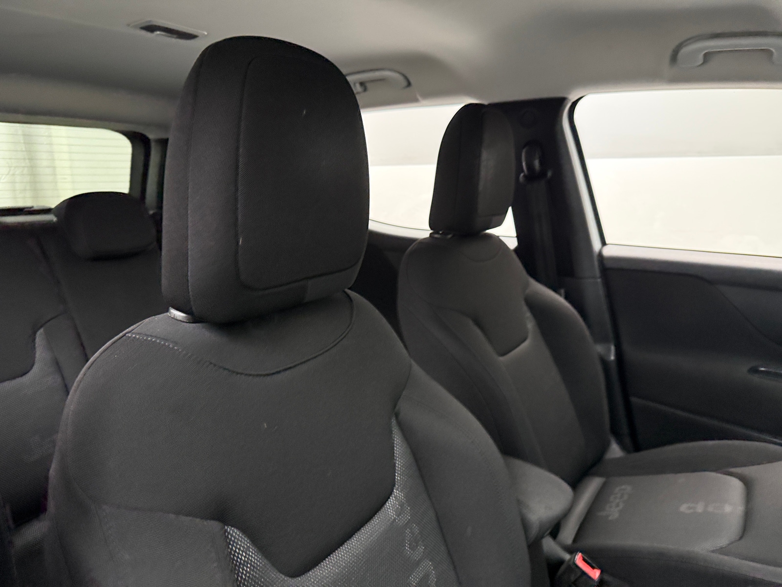 Thumbnail: 2017 Jeep Renegade - 2