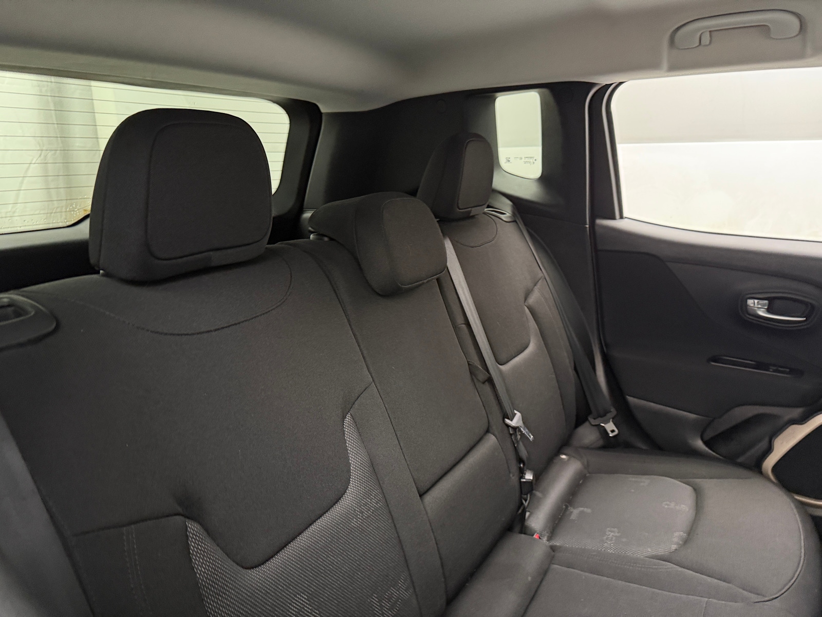 Thumbnail: 2017 Jeep Renegade - 6