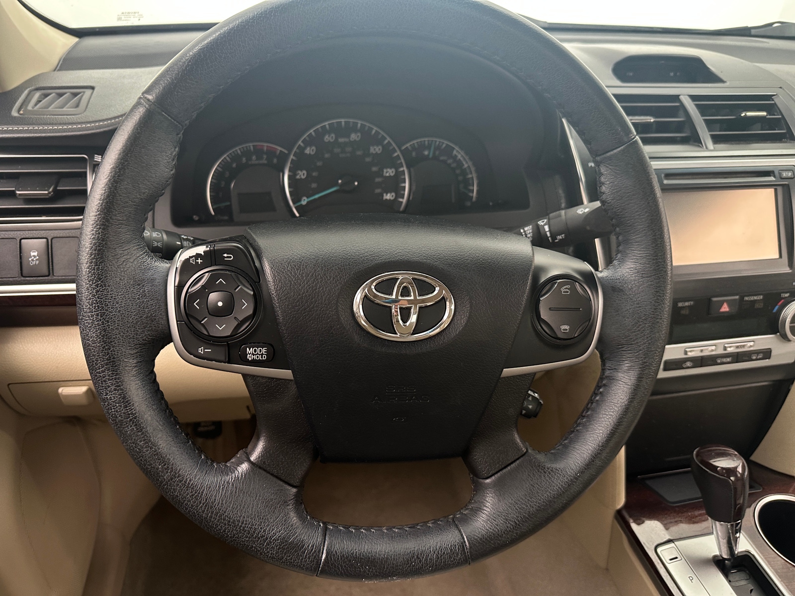 Thumbnail: 2012 Toyota Camry - 5