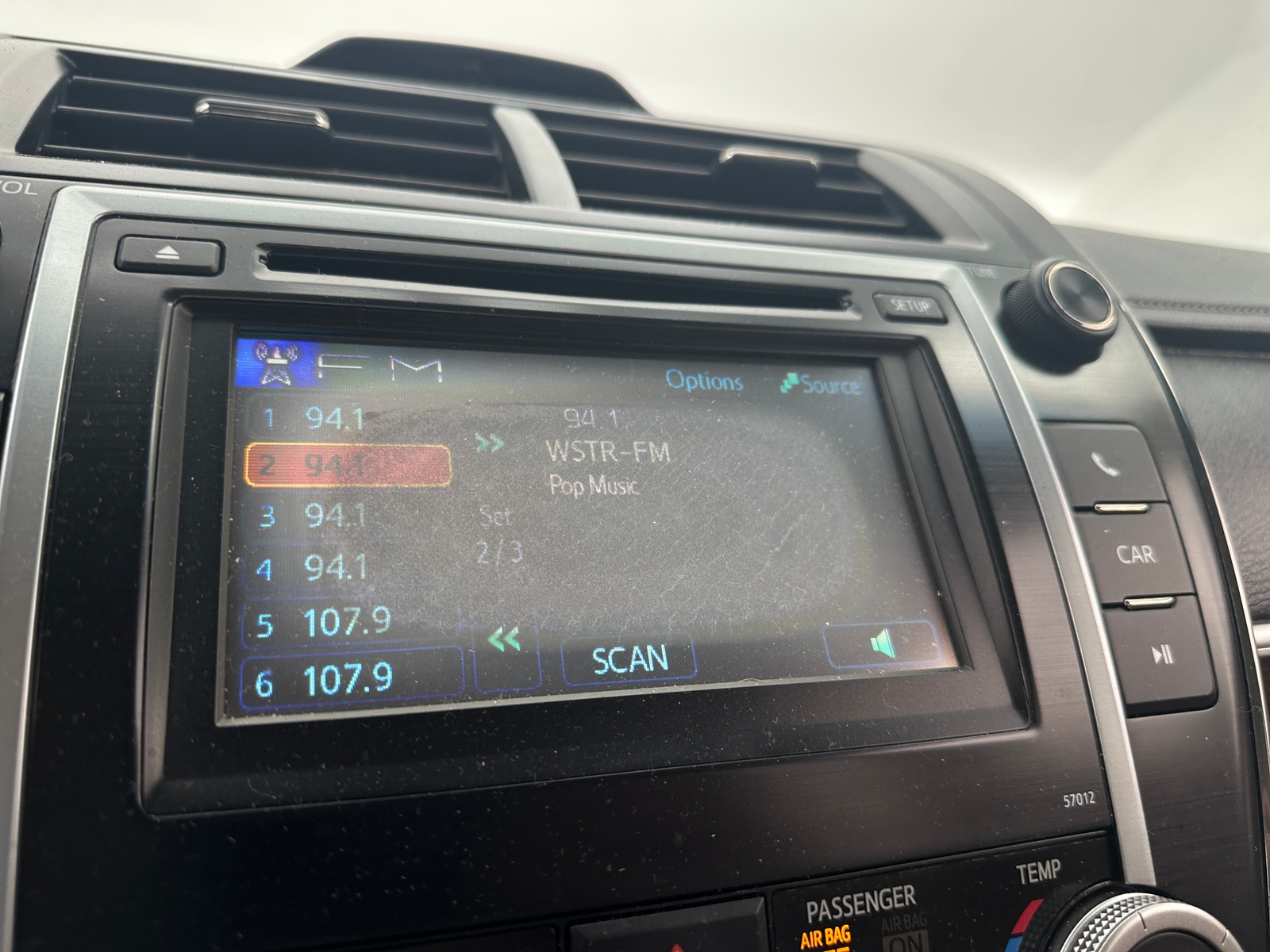 Thumbnail: 2012 Toyota Camry - 4