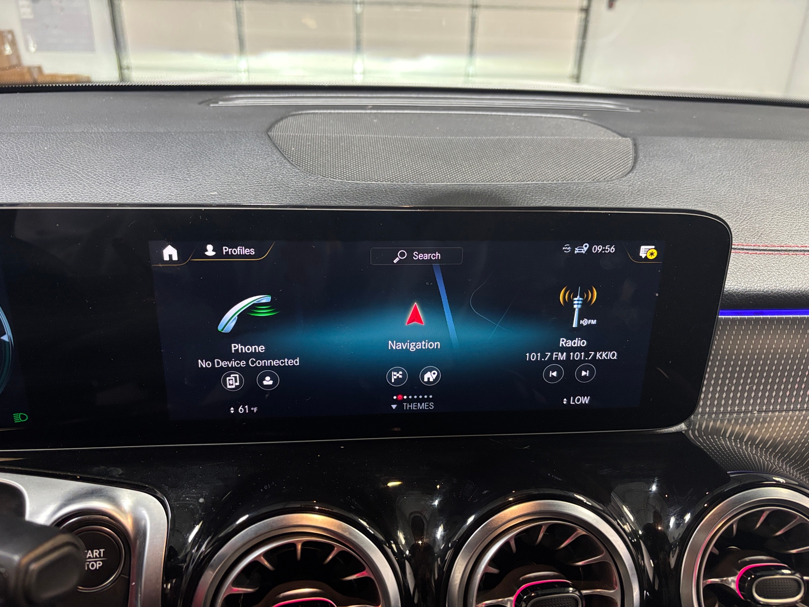 Thumbnail: 2022 Mercedes-Benz EQB - 3