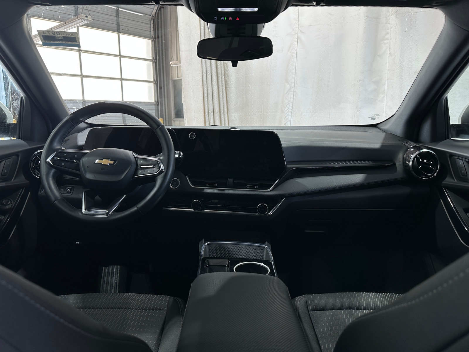 Thumbnail: 2025 Chevrolet Equinox - 3