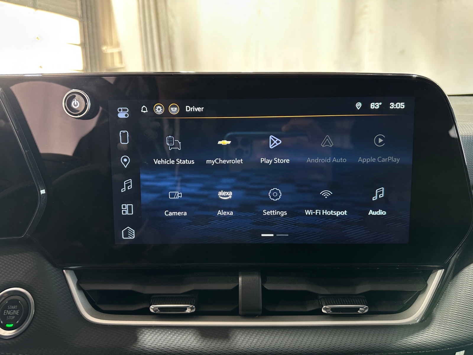 Thumbnail: 2025 Chevrolet Equinox - 4