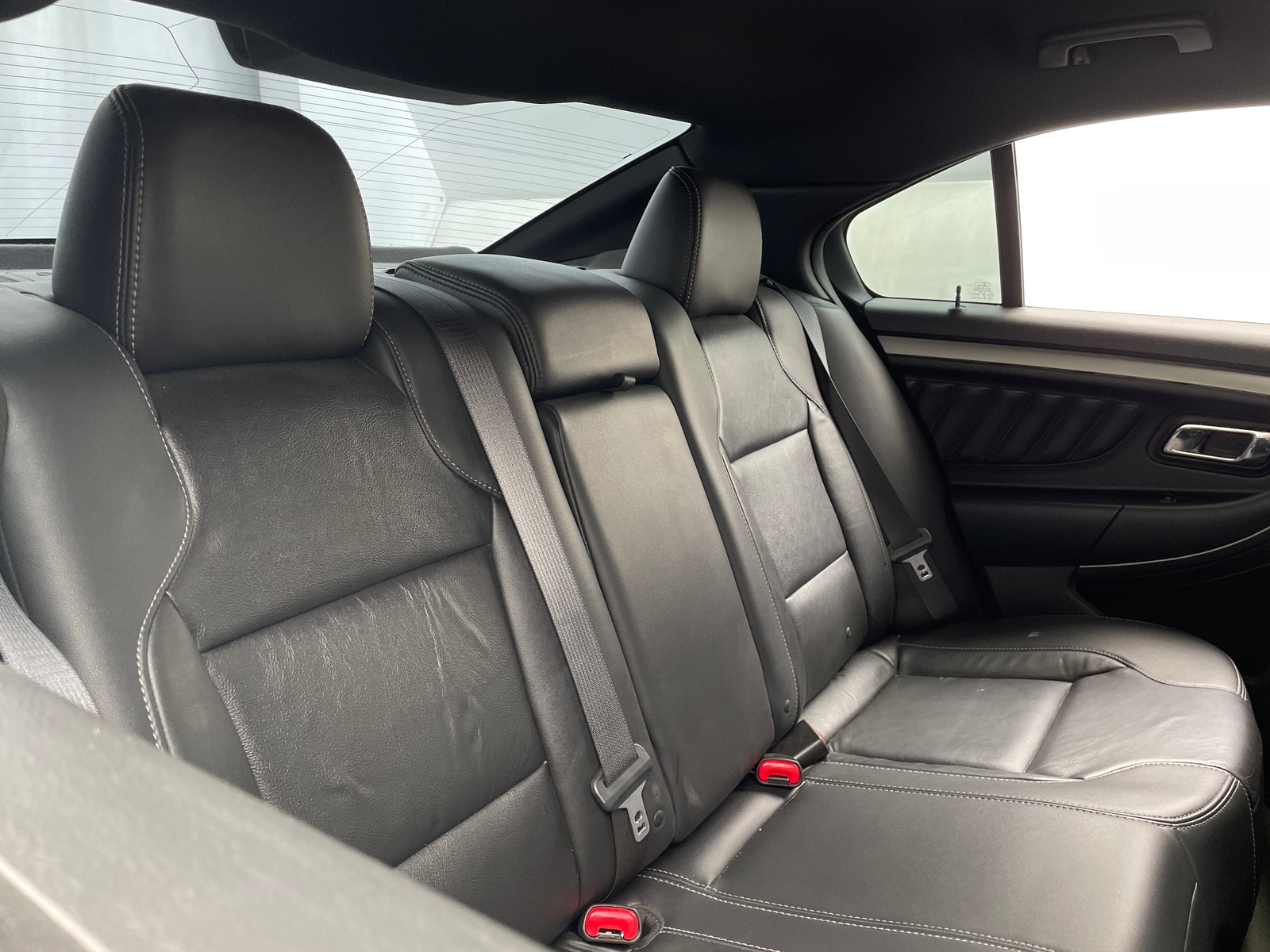 Thumbnail: 2014 Ford Taurus - 5