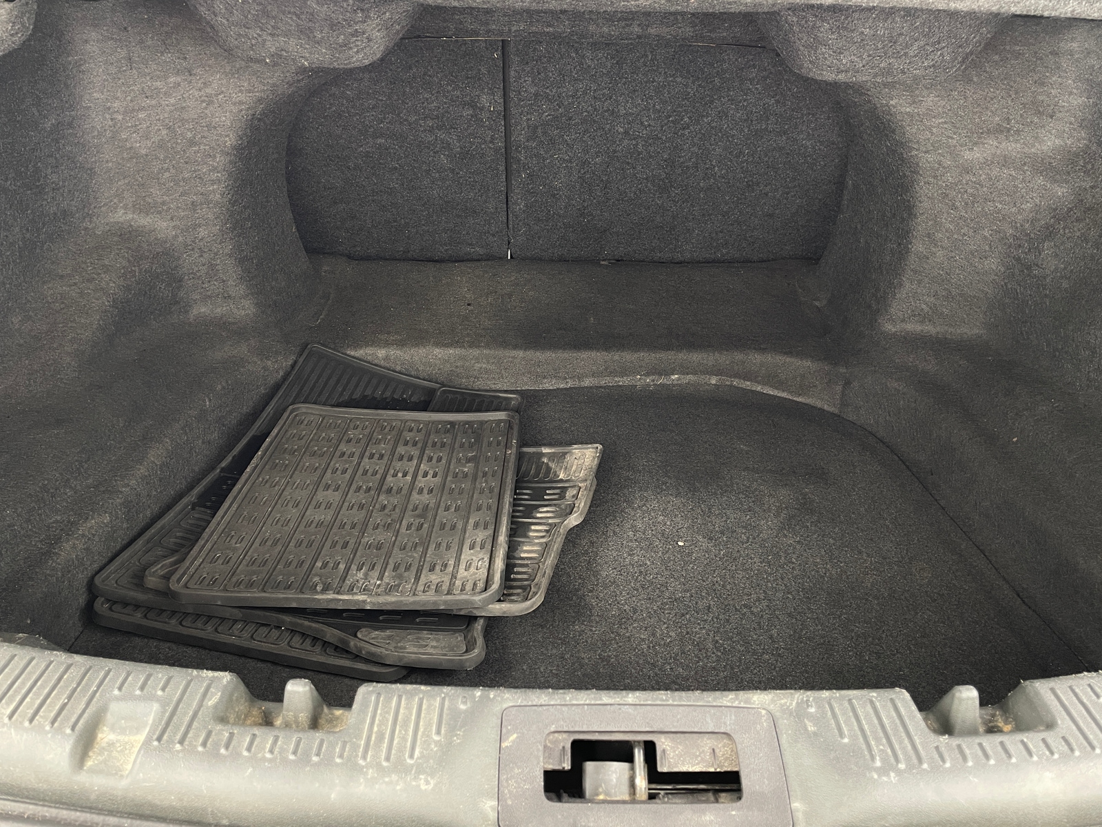 Thumbnail: 2014 Ford Taurus - 6