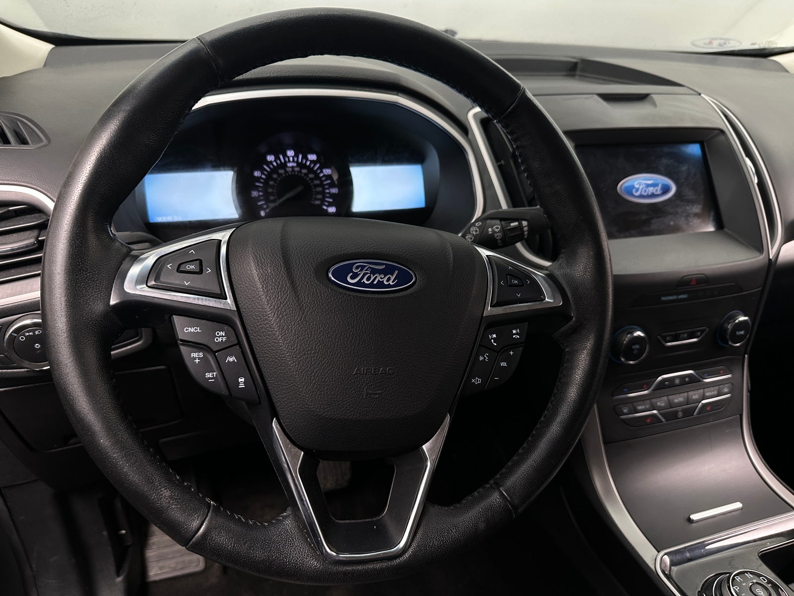 Thumbnail: 2020 Ford Edge - 4