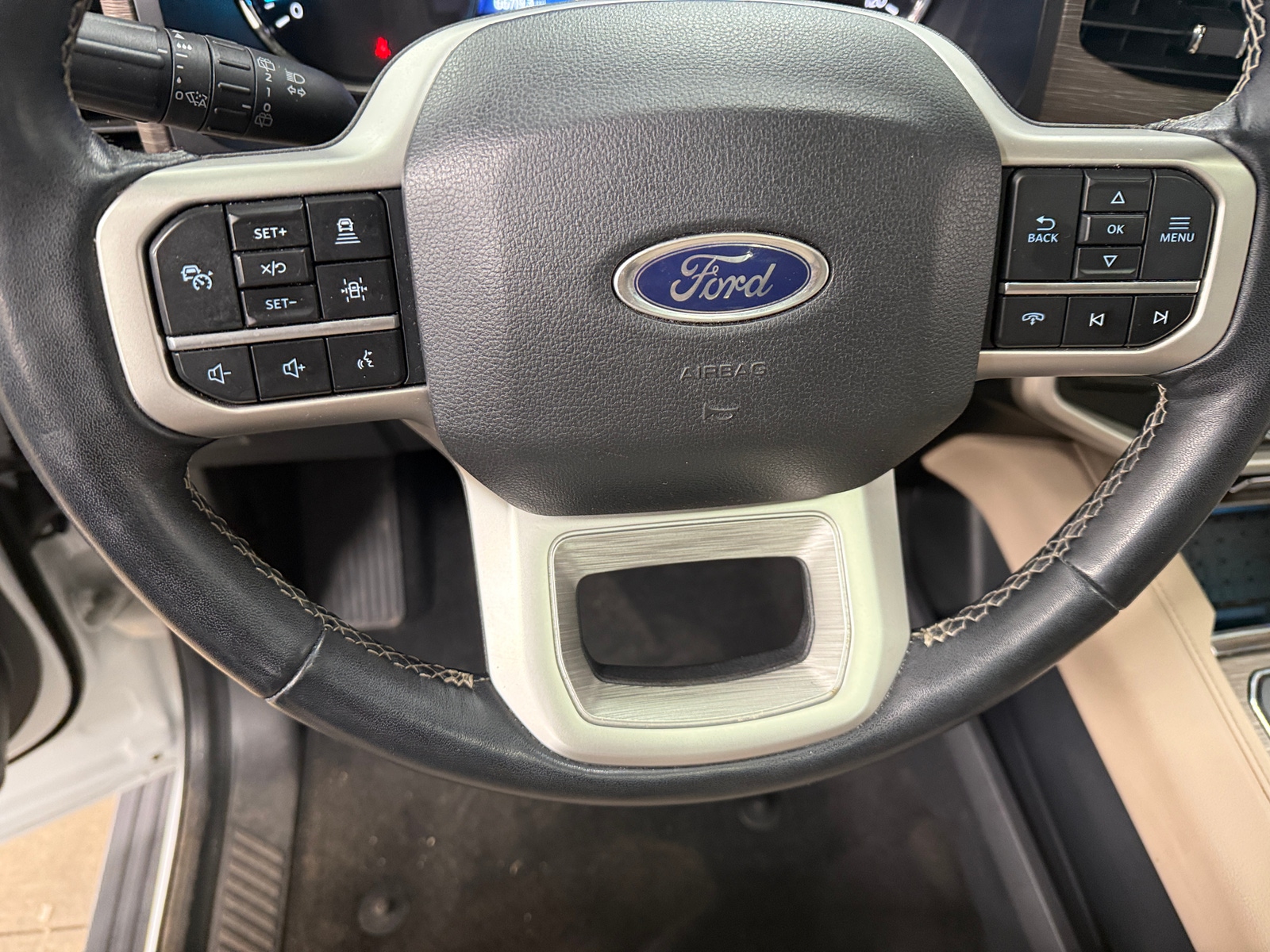 Thumbnail: 2024 Ford Expedition - 4