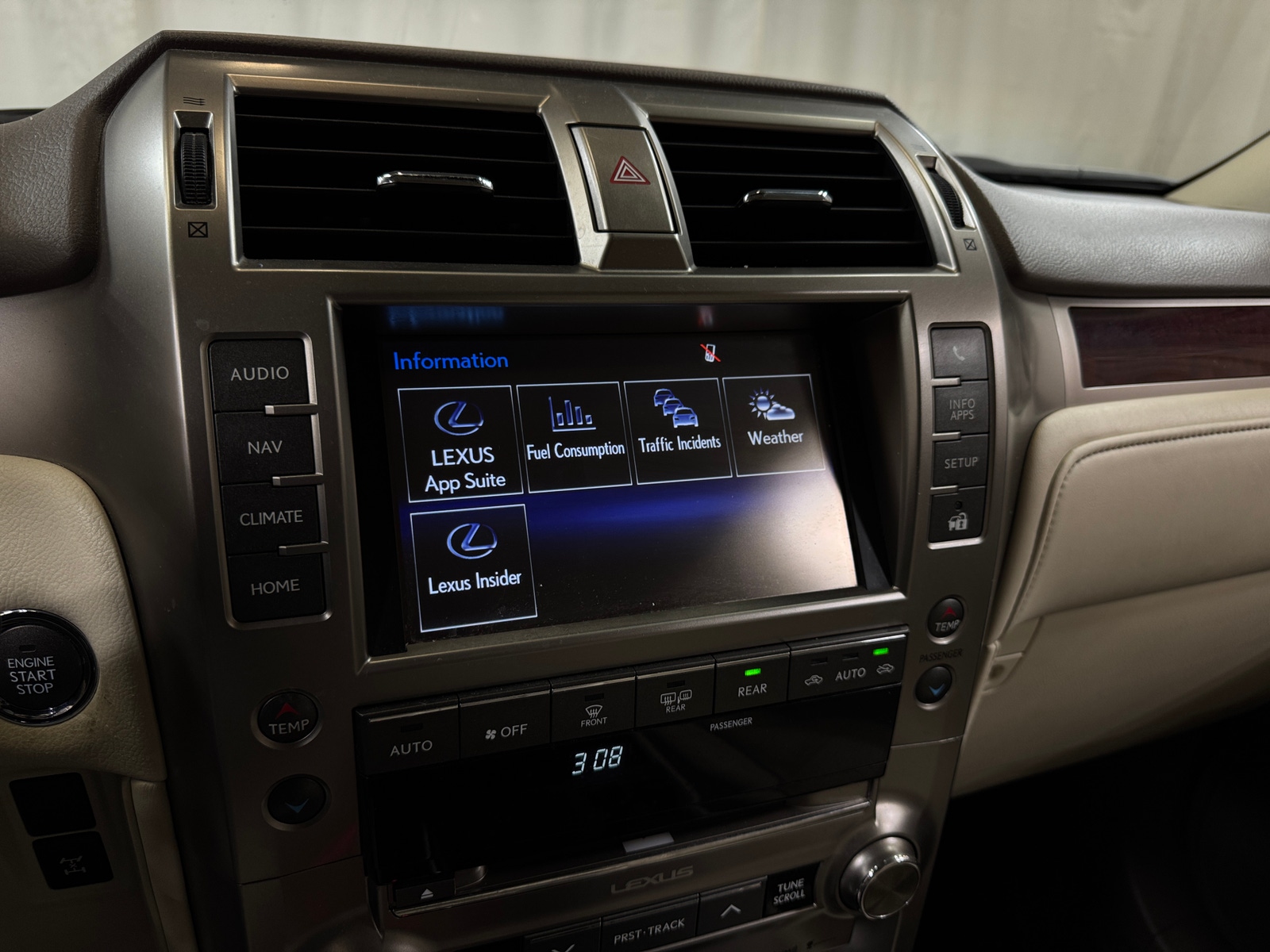 Thumbnail: 2018 Lexus GX - 3