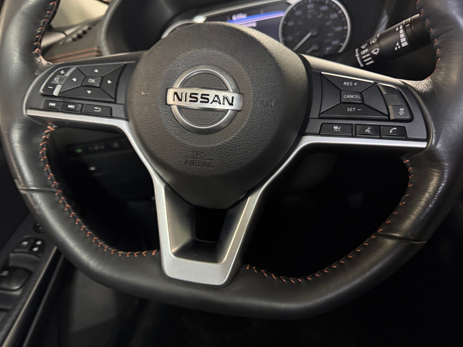 Thumbnail: 2023 Nissan Sentra - 5