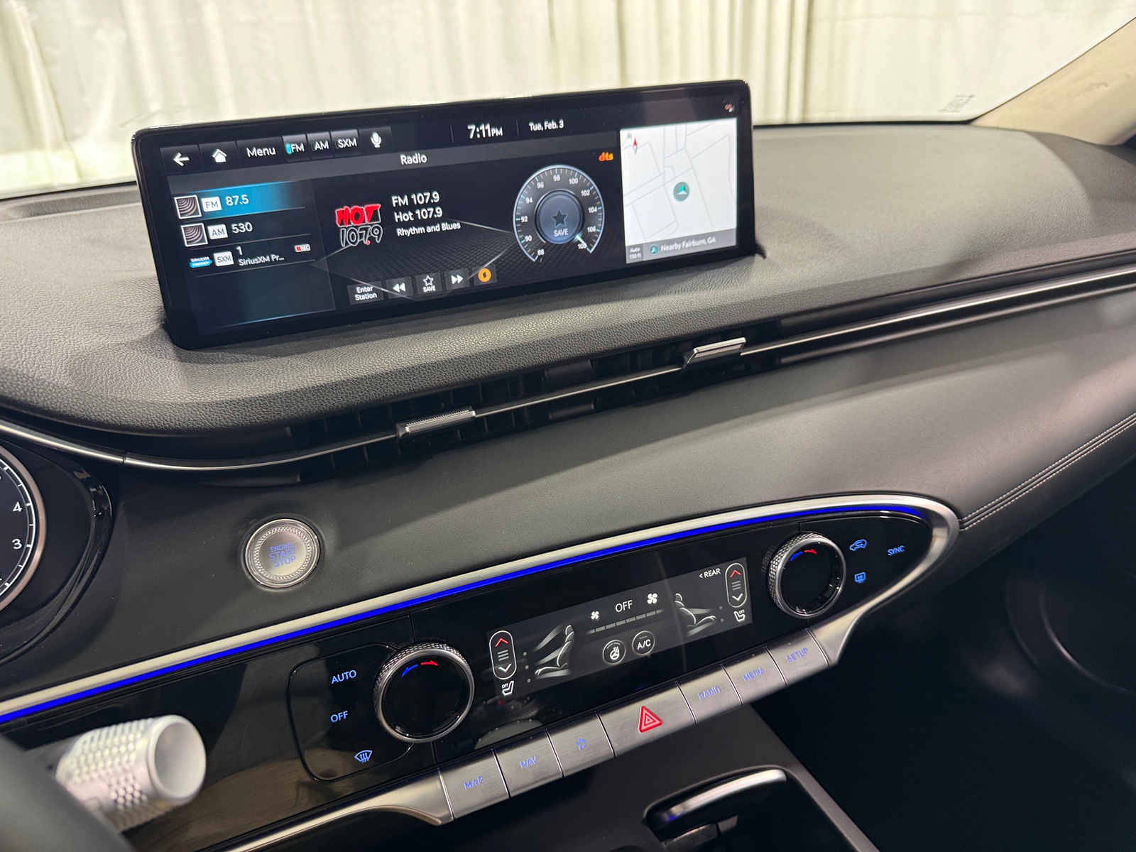 Thumbnail: 2024 Genesis GV70 - 3