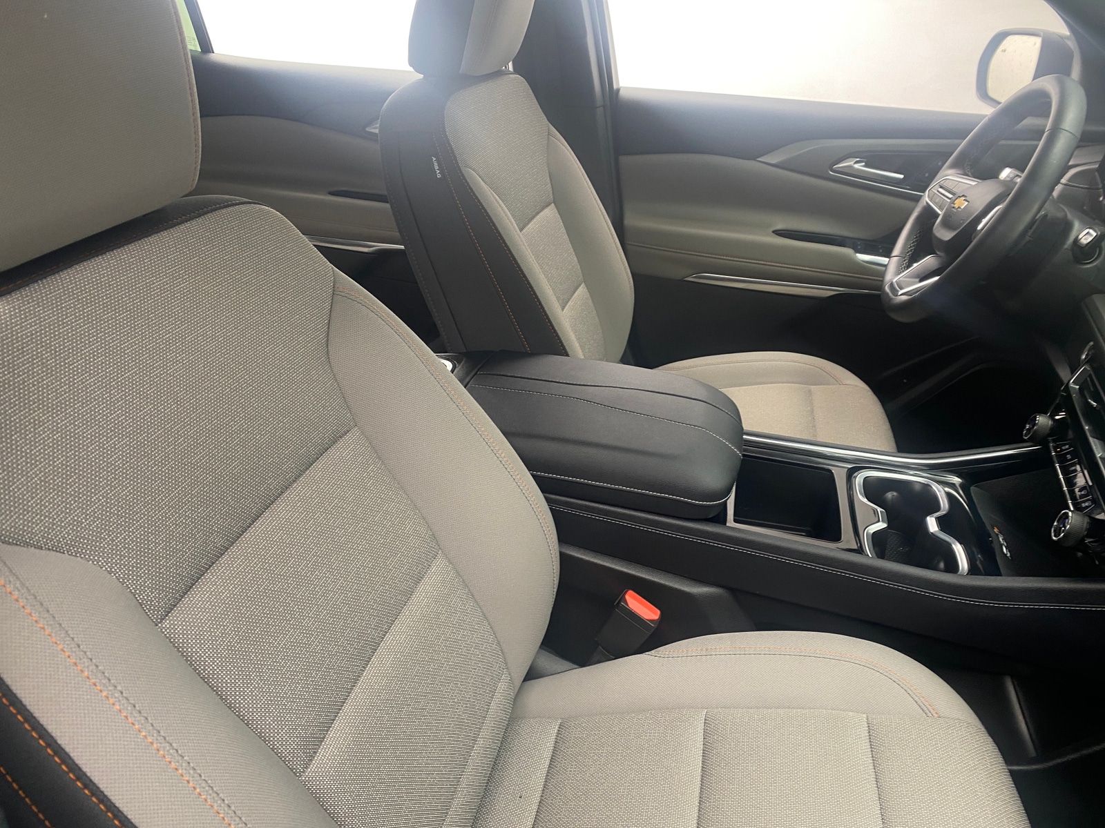 Thumbnail: 2025 Chevrolet Traverse - 2