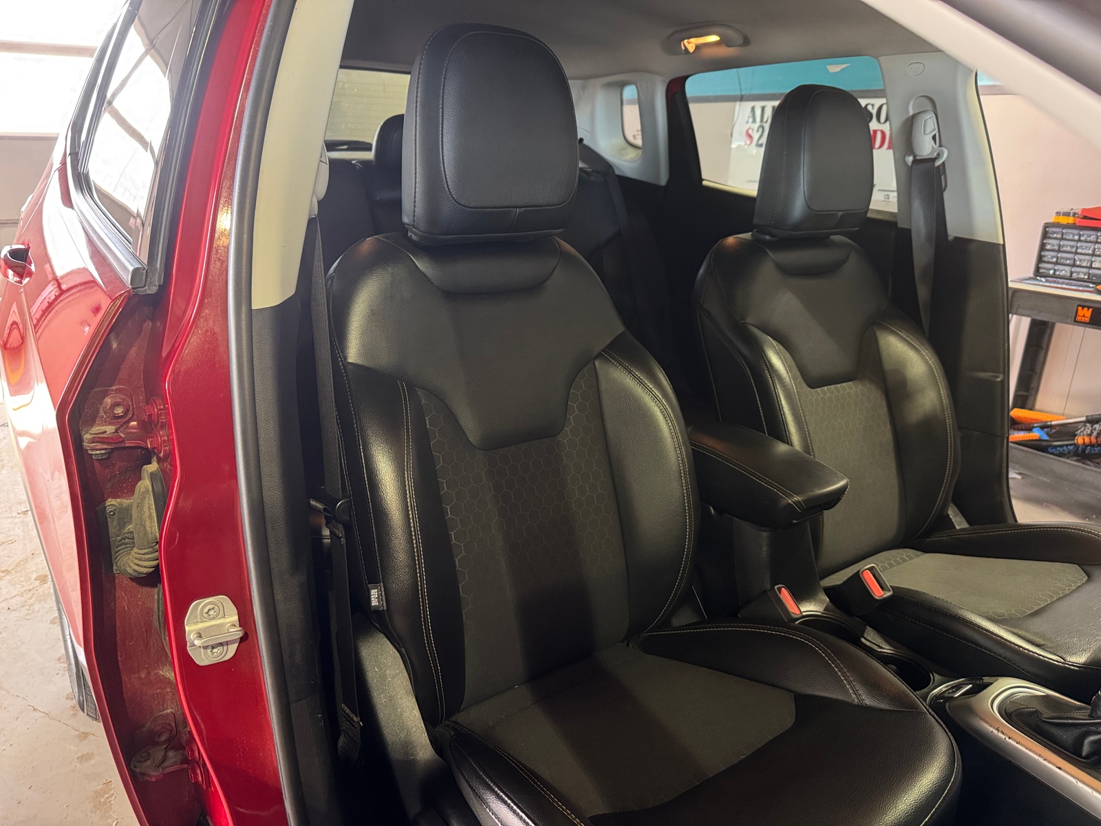 Thumbnail: 2018 Jeep Compass - 2