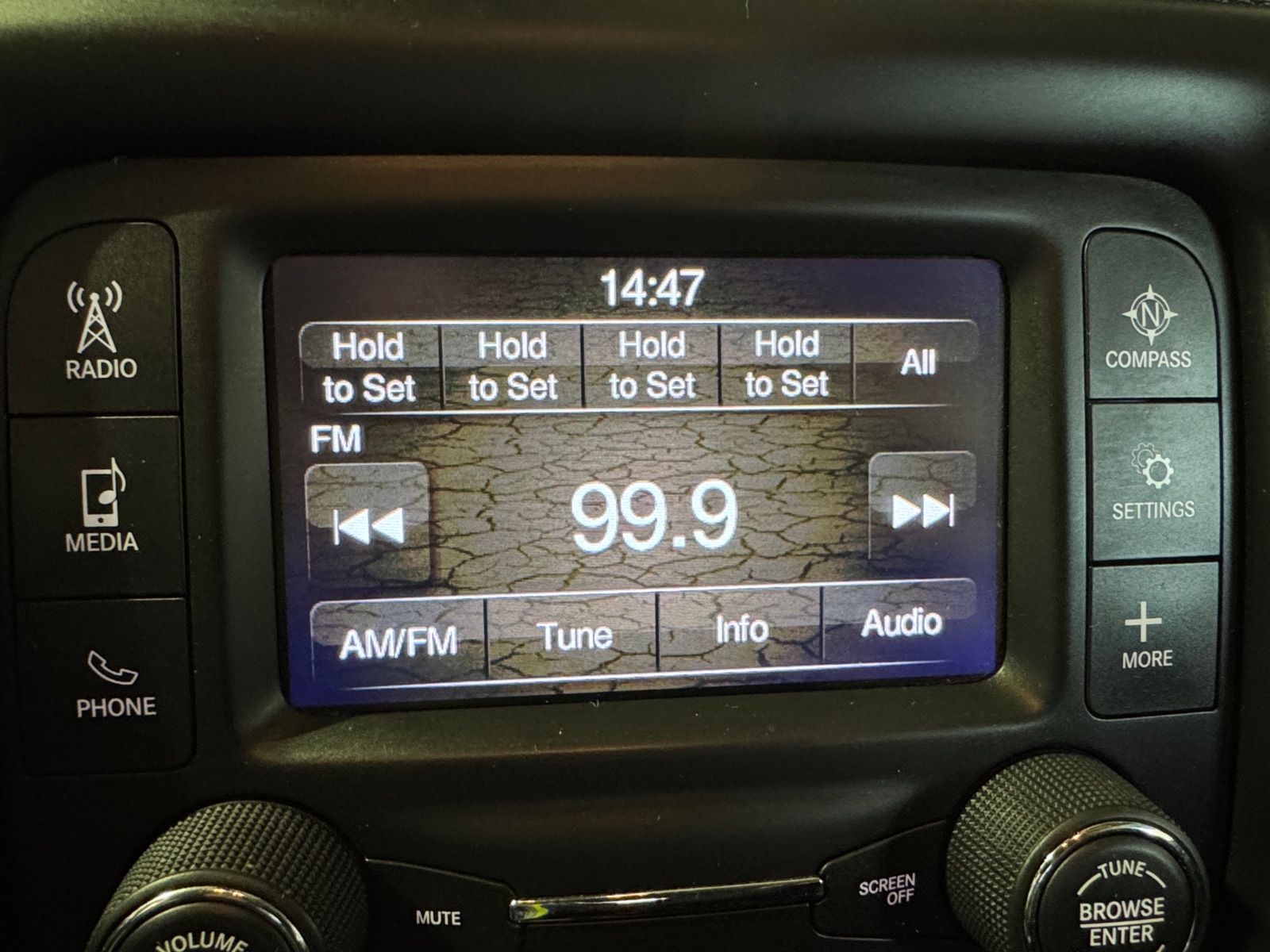 Thumbnail: 2018 Jeep Compass - 4