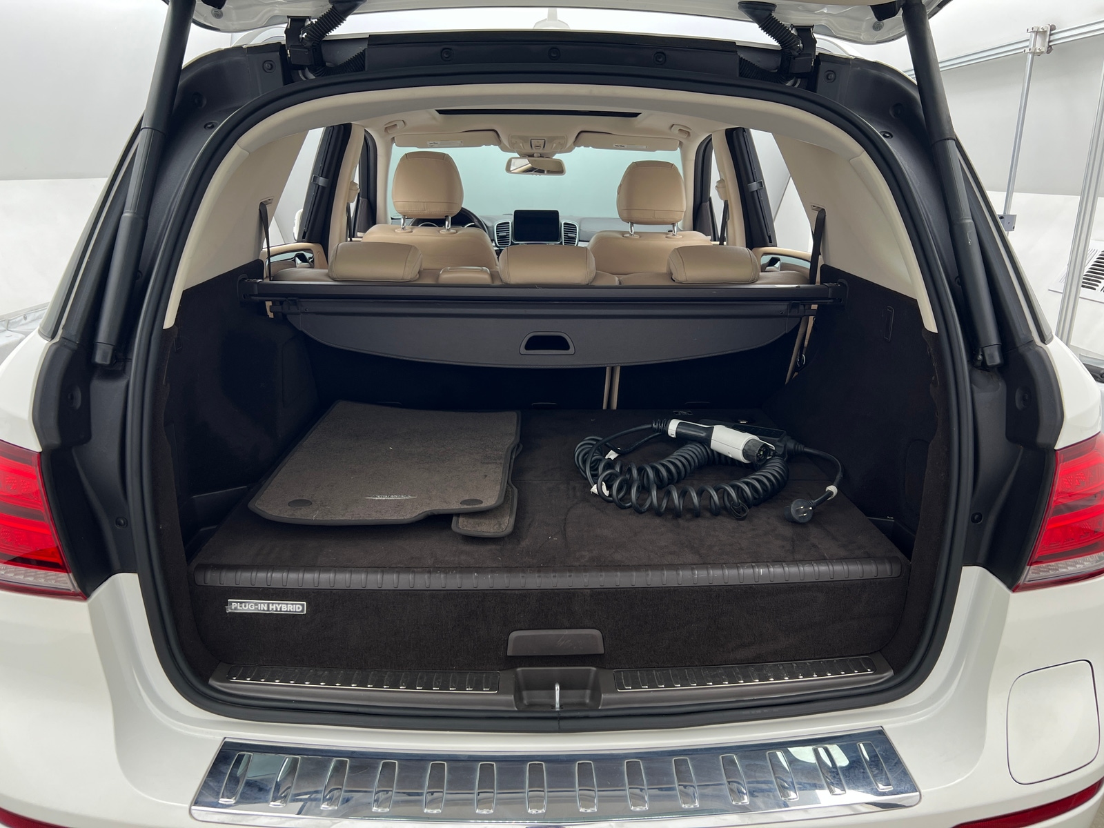 Thumbnail: 2018 Mercedes-Benz GLE - 7