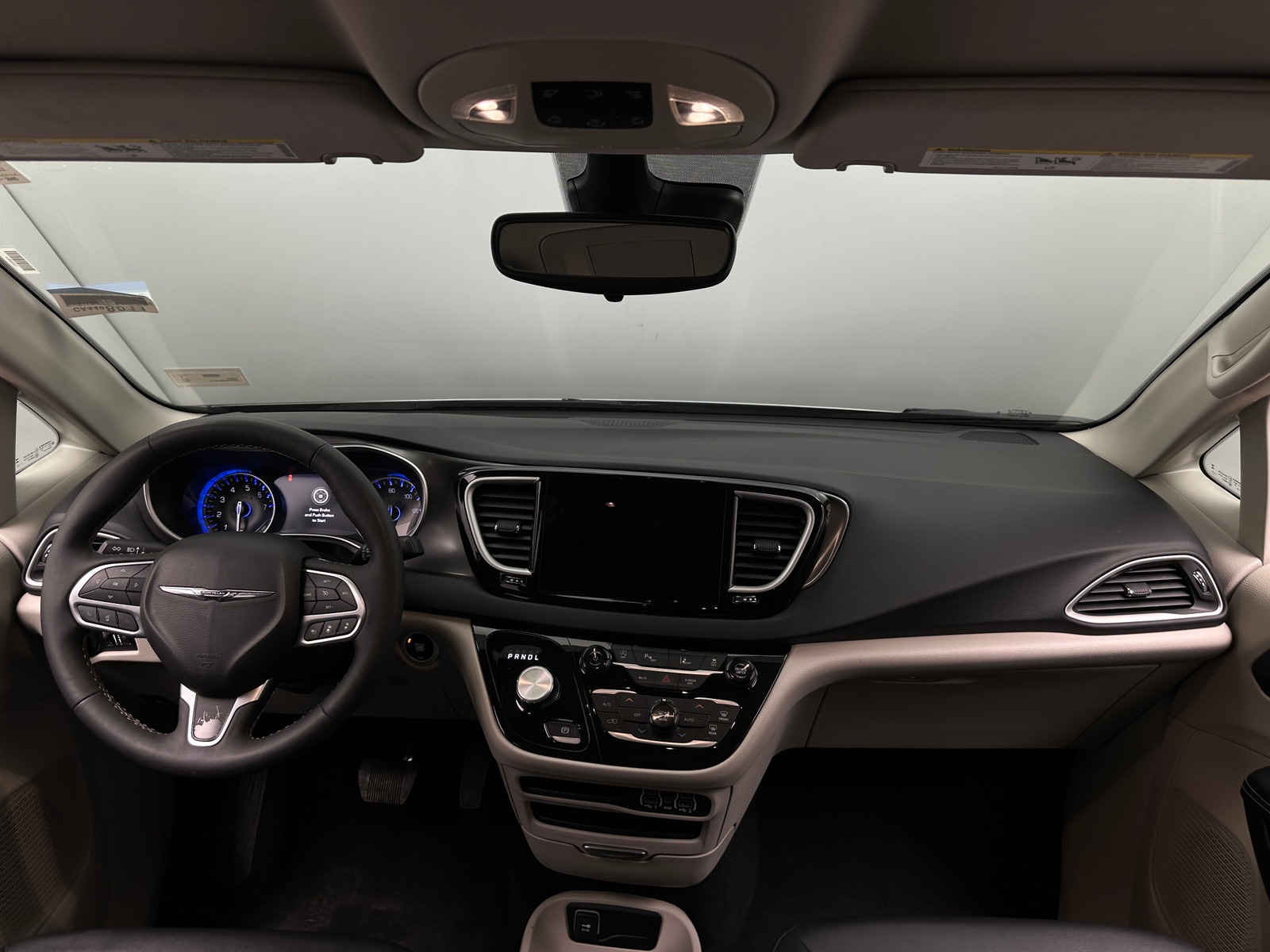 Thumbnail: 2024 Chrysler Pacifica - 2