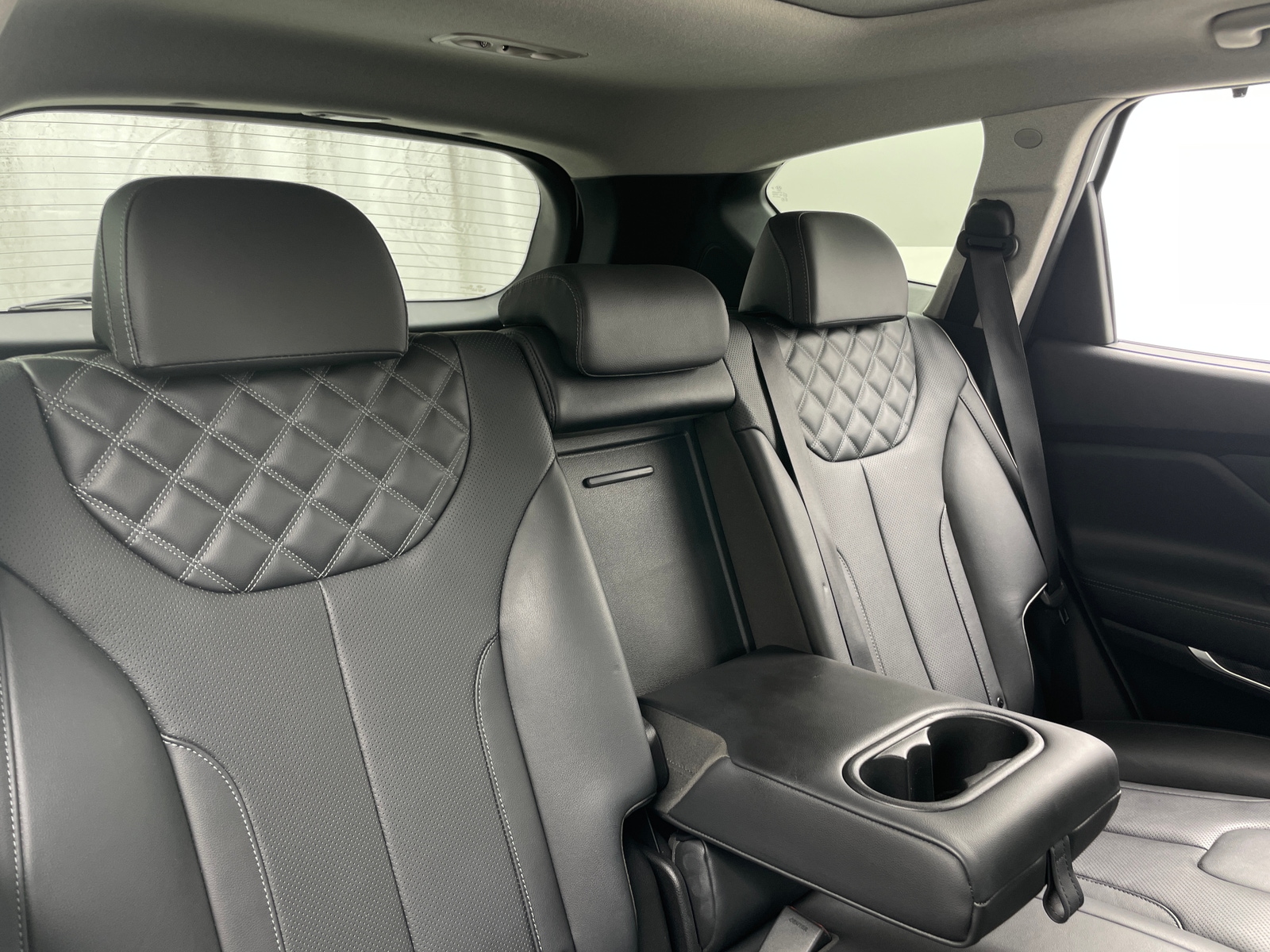 Thumbnail: 2022 Hyundai Santa Fe - 5