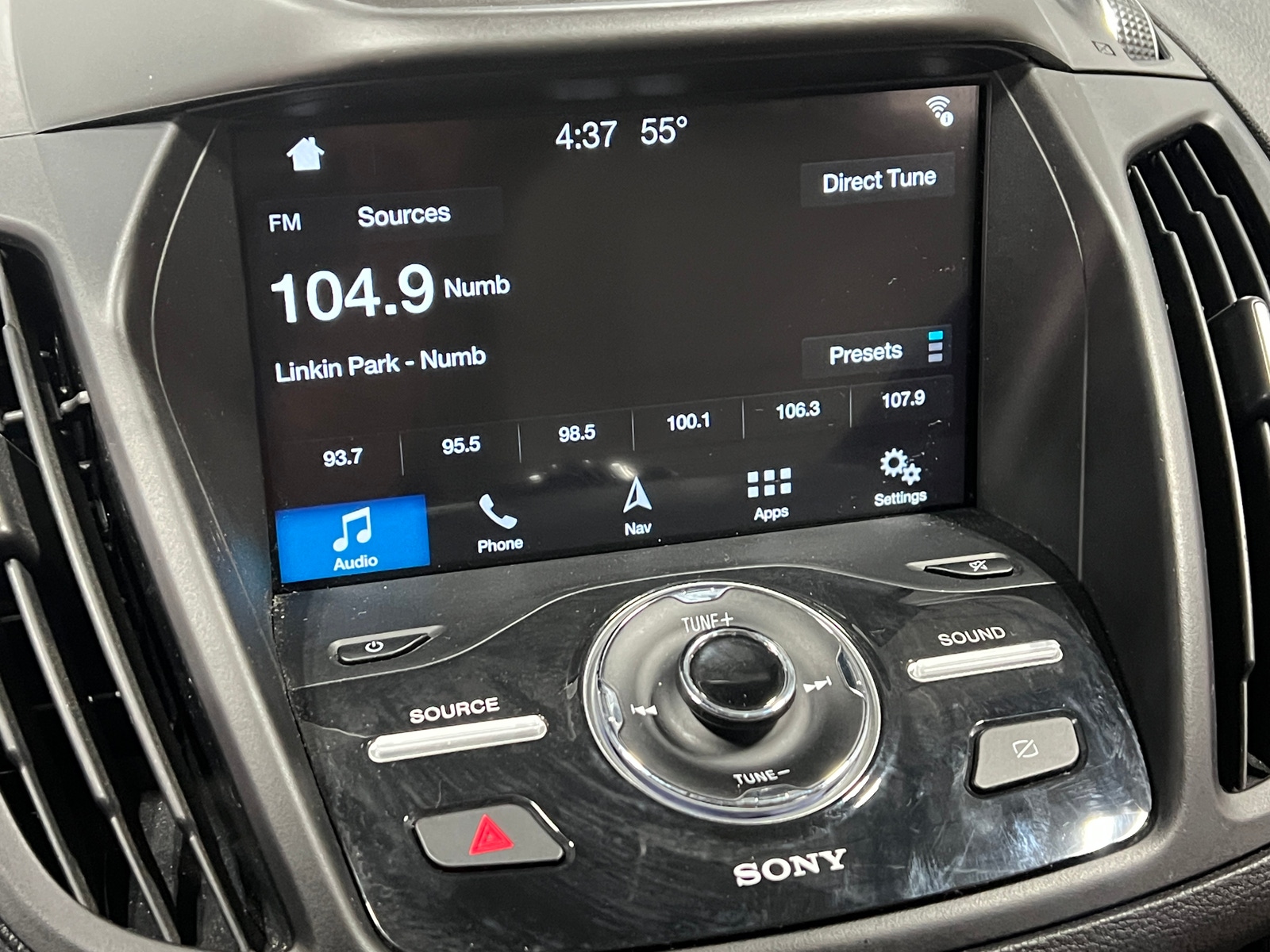 Thumbnail: 2019 Ford Escape - 3