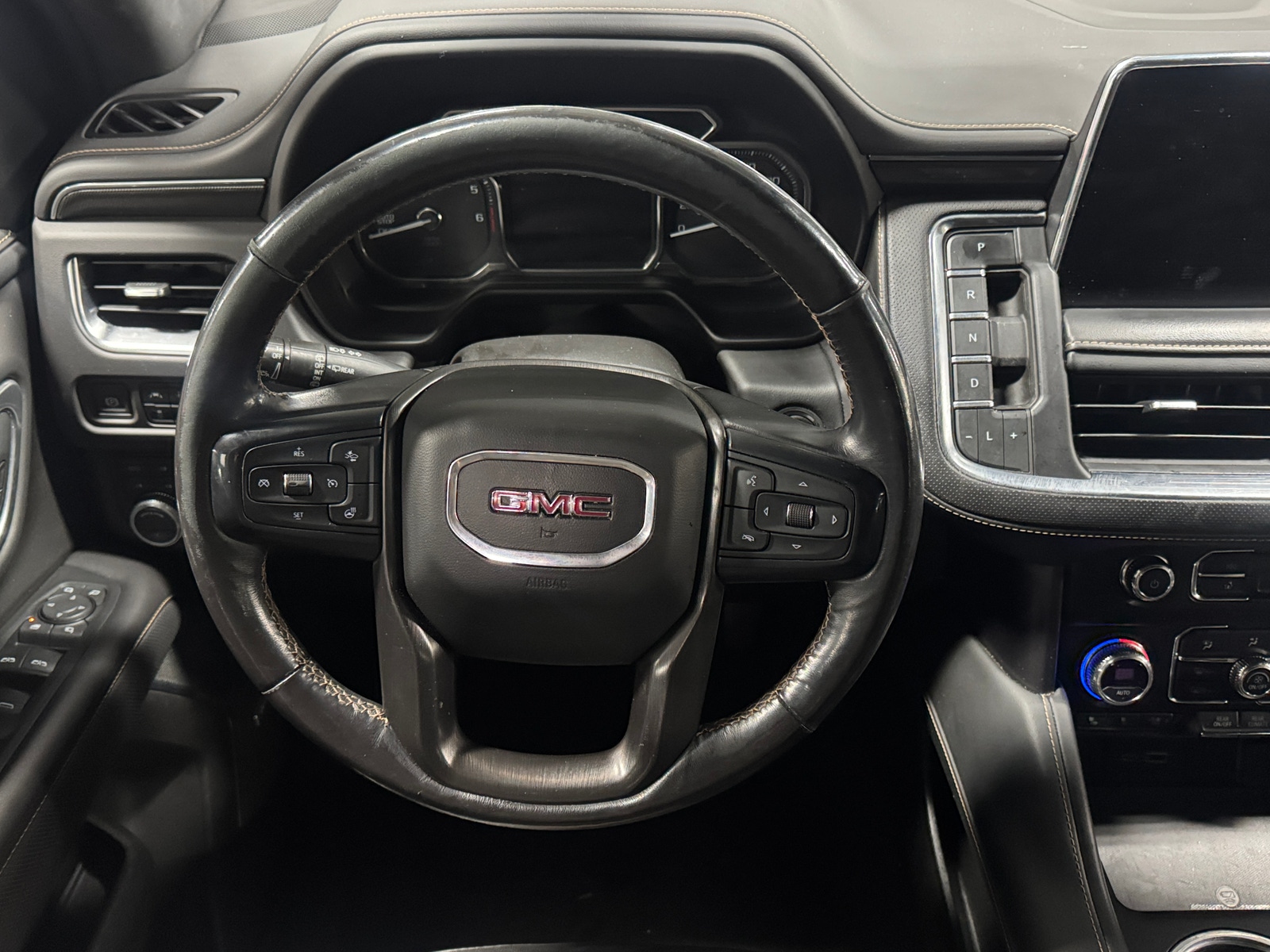 Thumbnail: 2021 GMC Yukon - 4