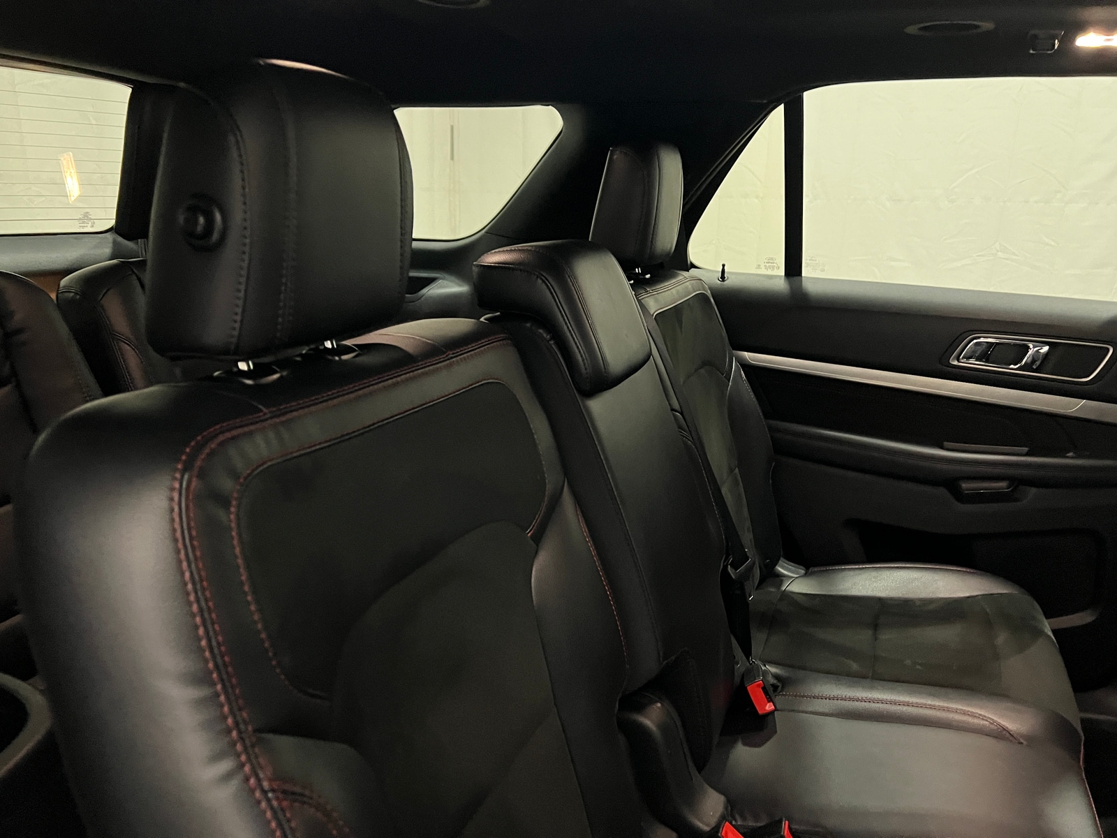 Thumbnail: 2019 Ford Explorer - 5