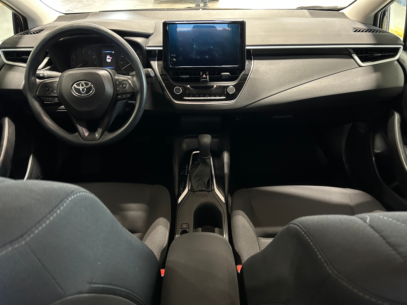 Thumbnail: 2025 Toyota Corolla - 3