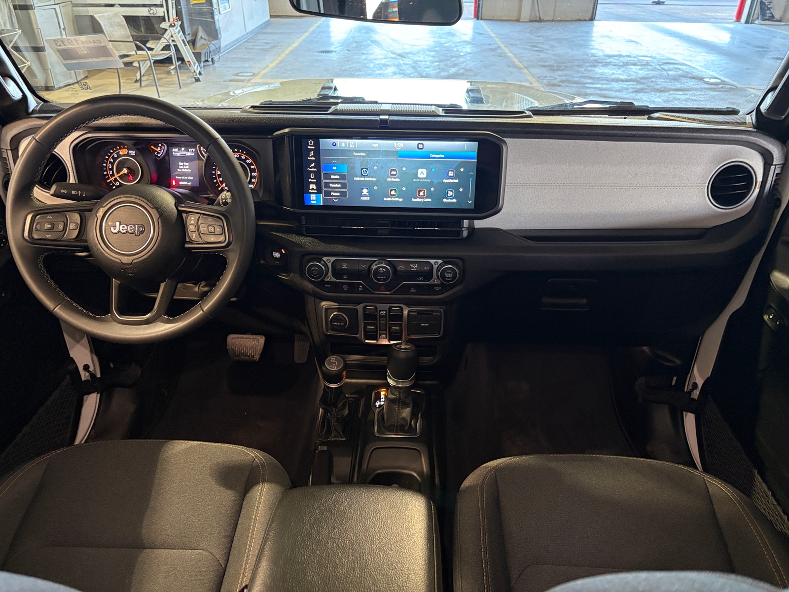 Thumbnail: 2025 Jeep Wrangler - 3