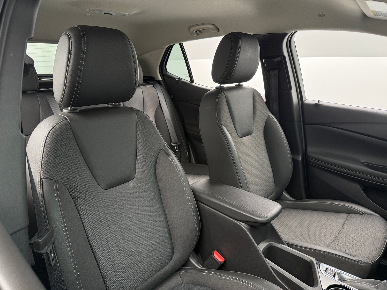 Thumbnail: 2024 Buick Encore GX - 2