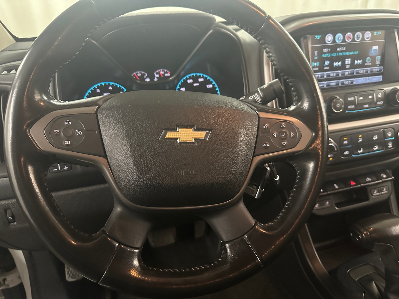 Thumbnail: 2016 Chevrolet Colorado - 5