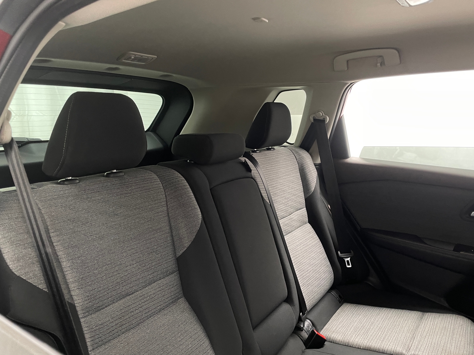 Thumbnail: 2023 Nissan Rogue - 6