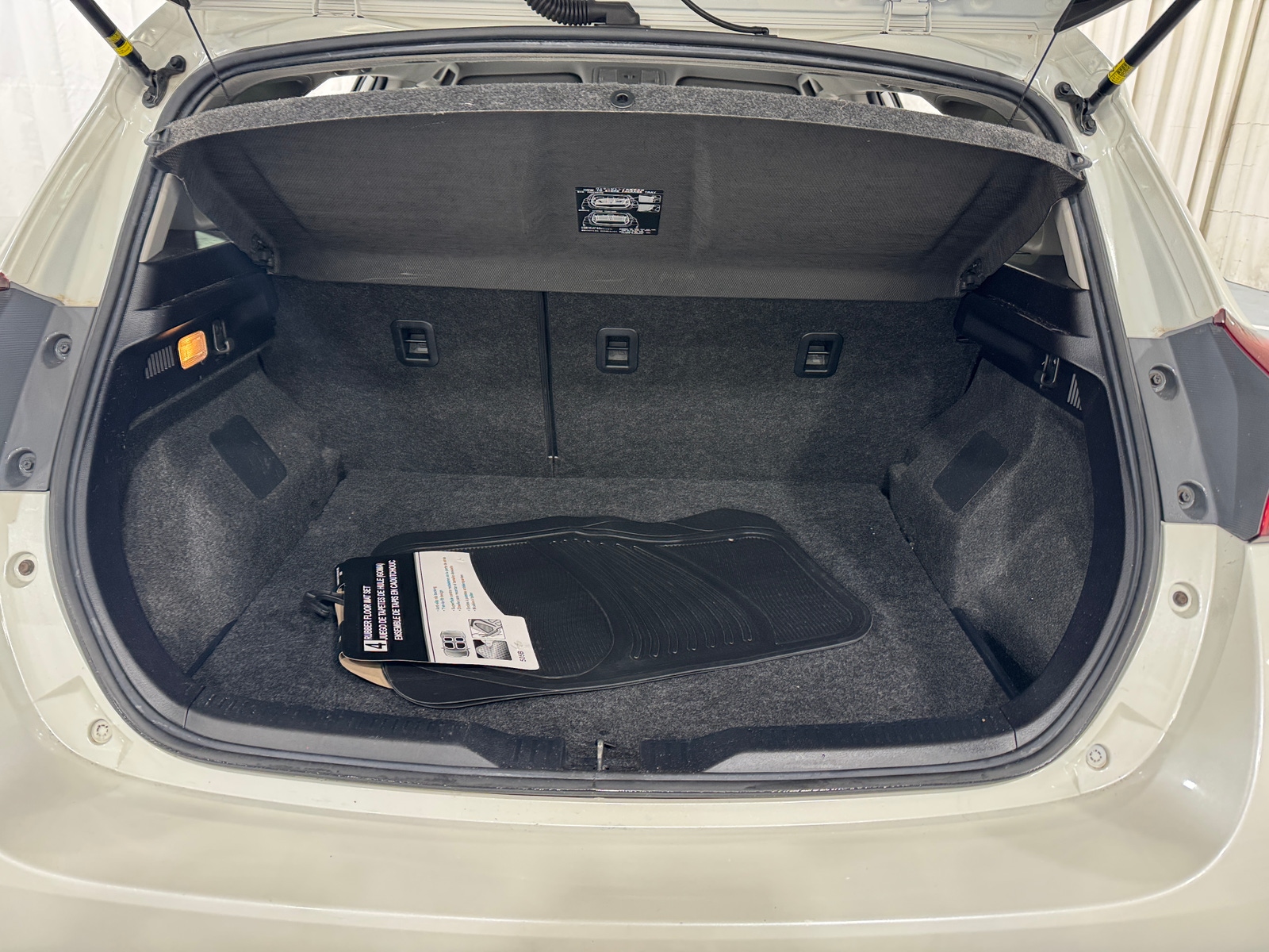 Thumbnail: 2017 Toyota Corolla iM - 7