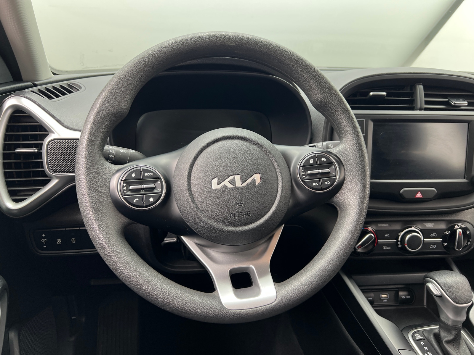 Thumbnail: 2024 Kia Soul - 5