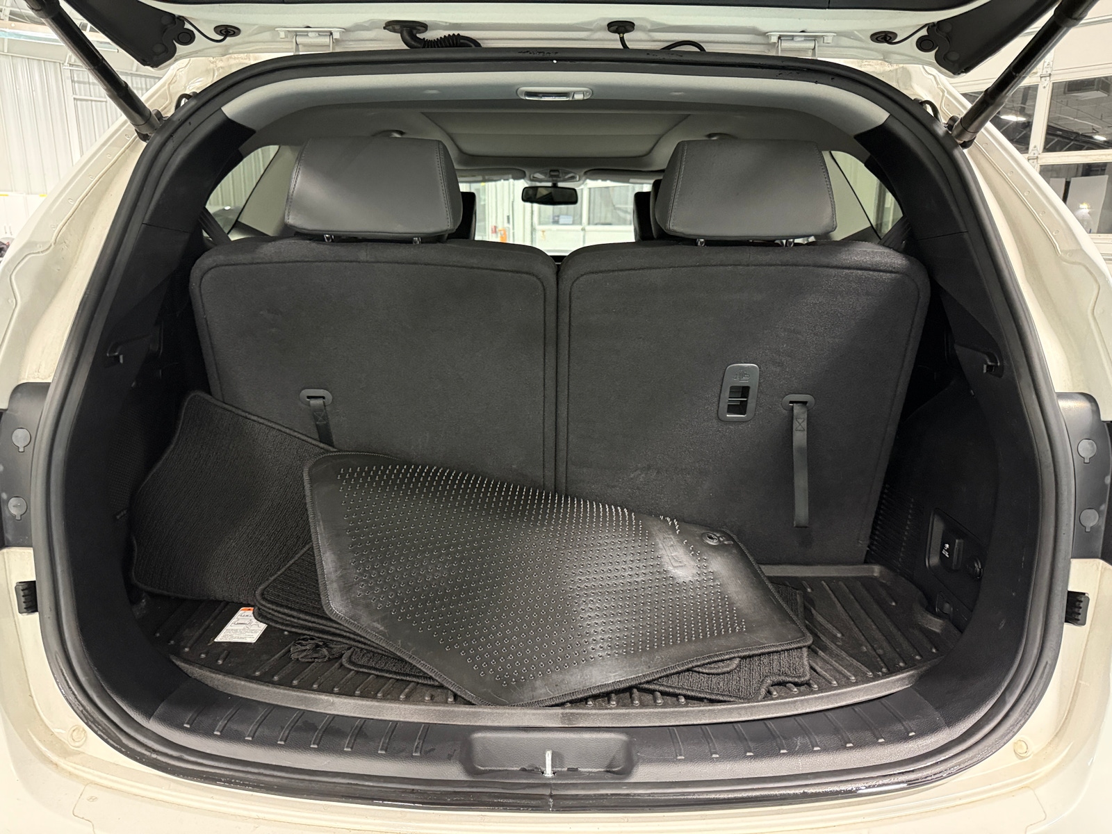 Thumbnail: 2013 Hyundai Santa Fe - 6