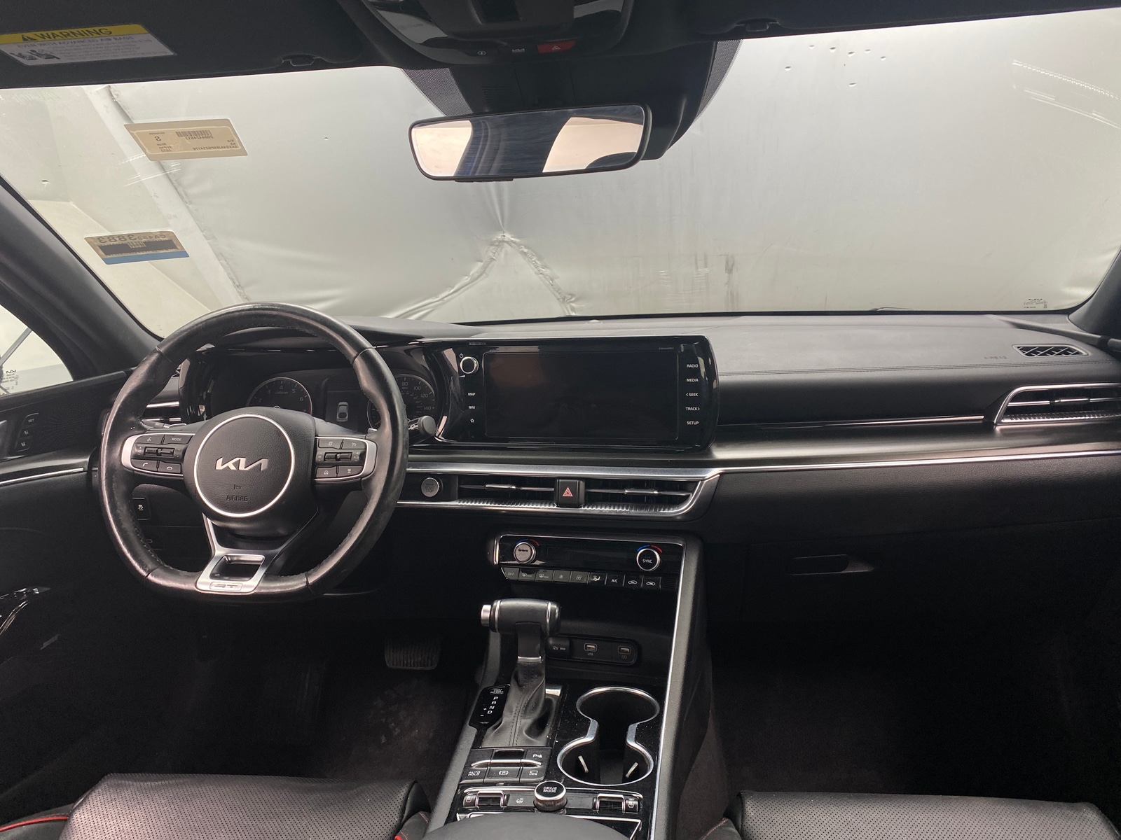 Thumbnail: 2023 Kia K5 - 2