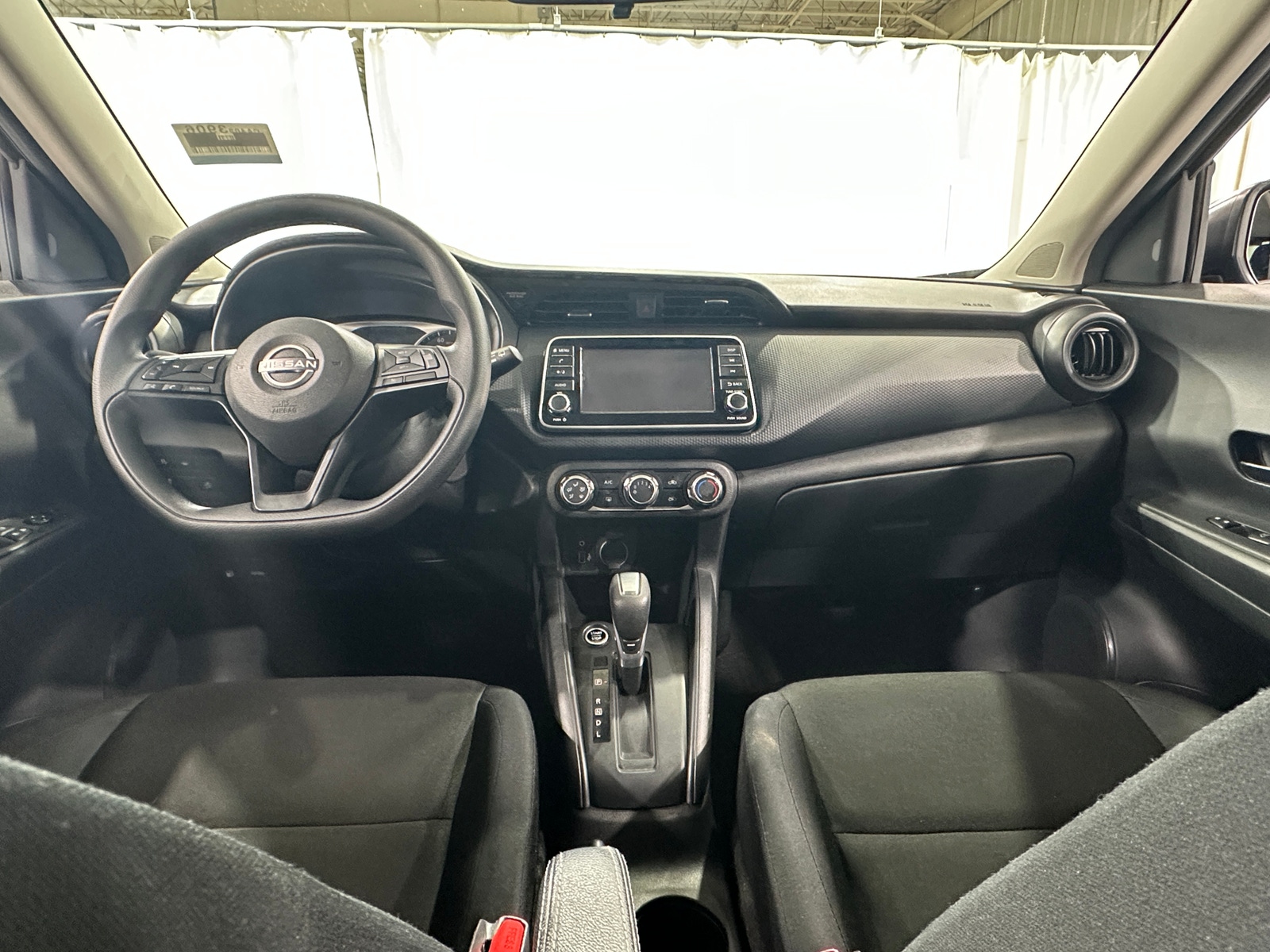 Thumbnail: 2025 Nissan Kicks - 3