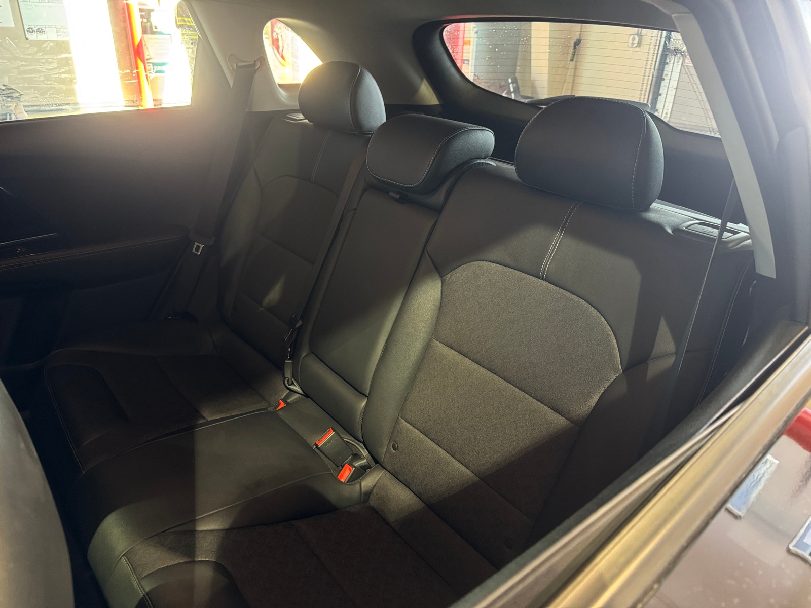 Thumbnail: 2020 Kia Niro - 6