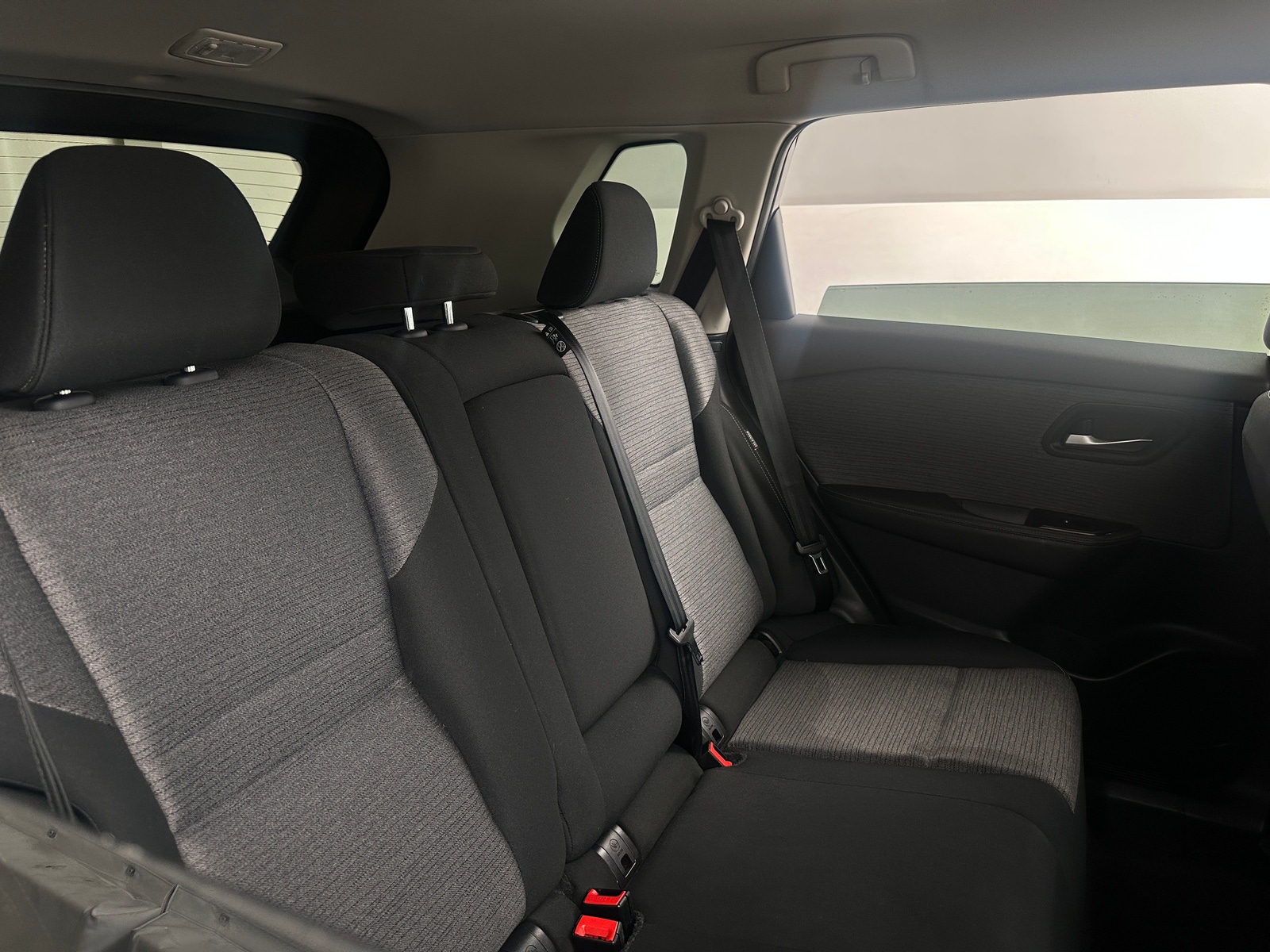 Thumbnail: 2022 Nissan Rogue - 6