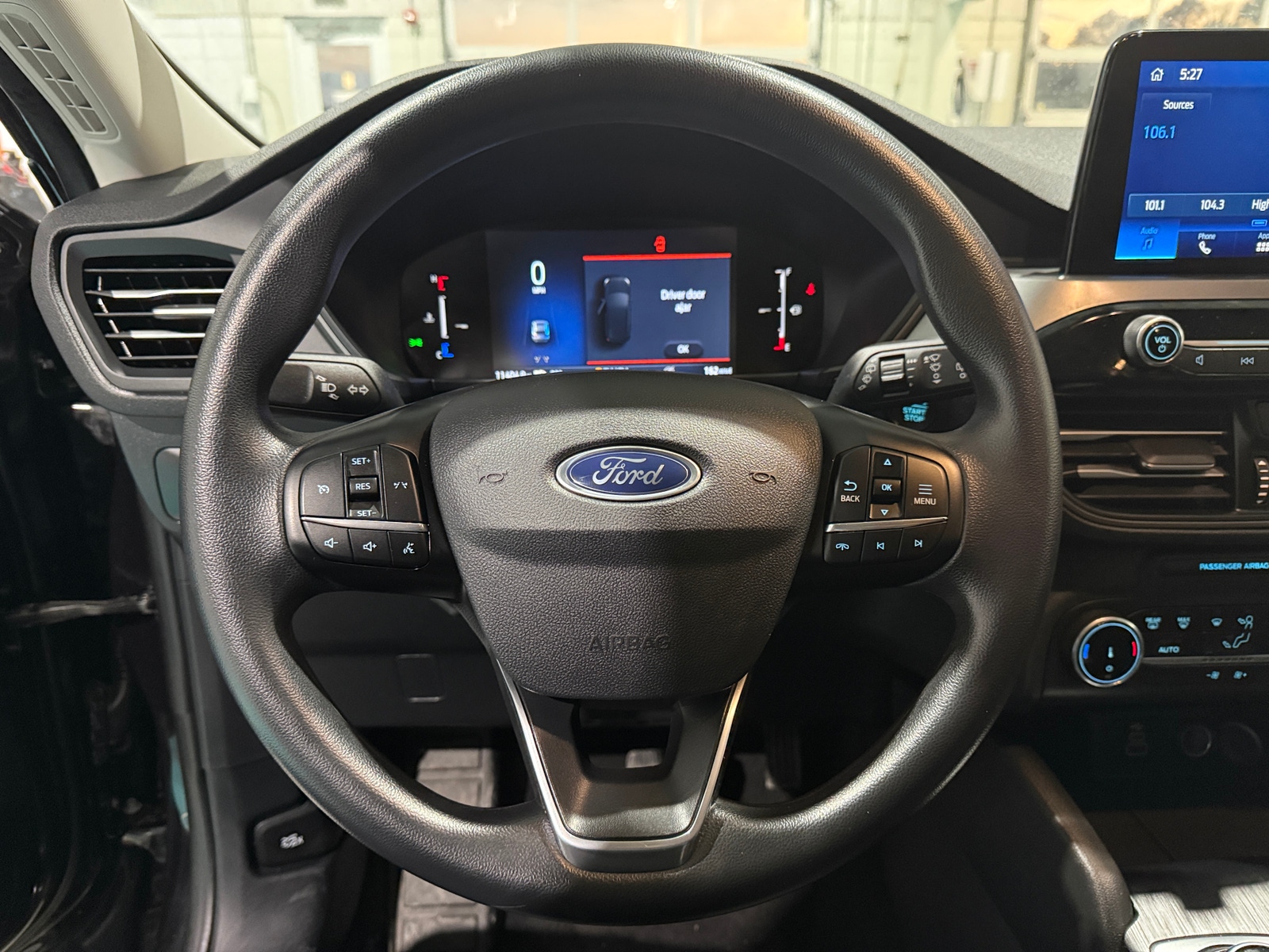 Thumbnail: 2025 Ford Escape - 5