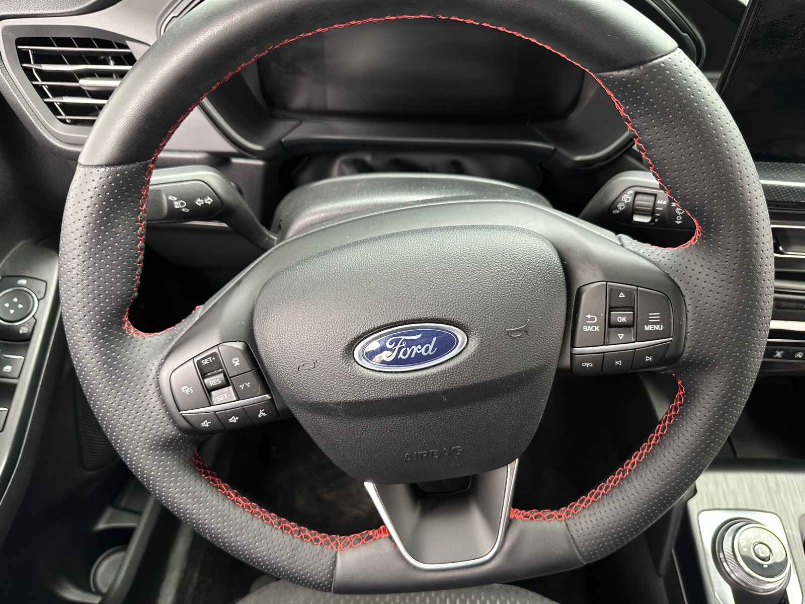 Thumbnail: 2025 Ford Escape - 4