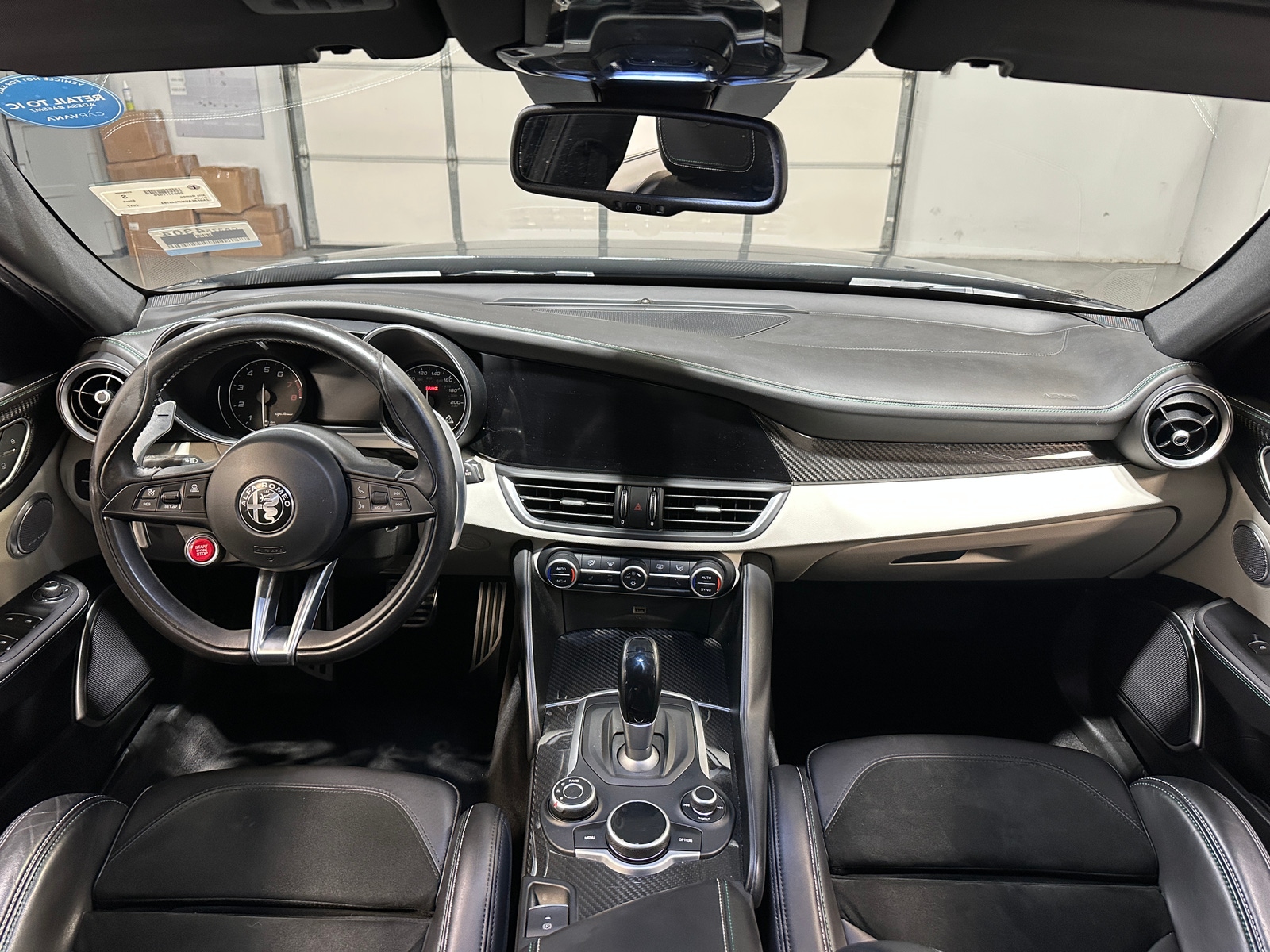 Thumbnail: 2017 Alfa Romeo Giulia - 2