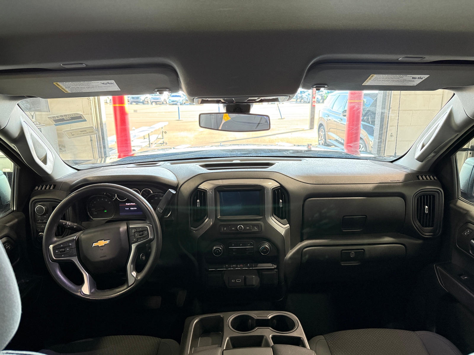 Thumbnail: 2022 Chevrolet Silverado 1500 - 3