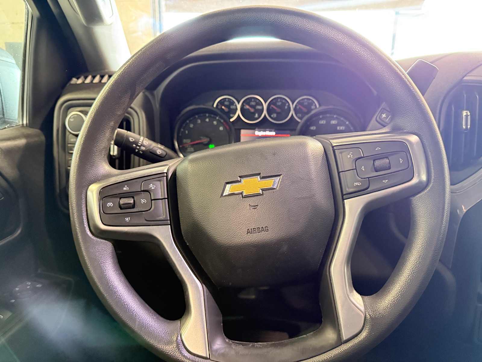 Thumbnail: 2022 Chevrolet Silverado 1500 - 5