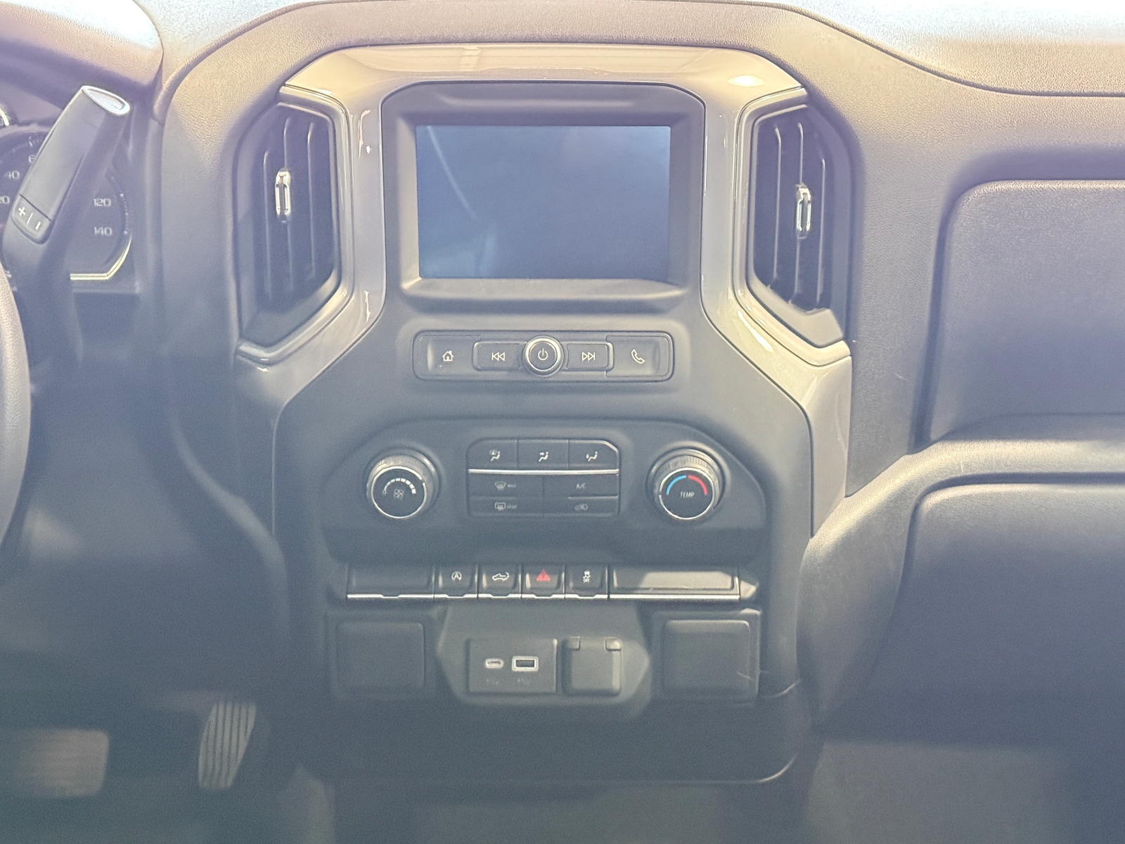 Thumbnail: 2022 Chevrolet Silverado 1500 - 4