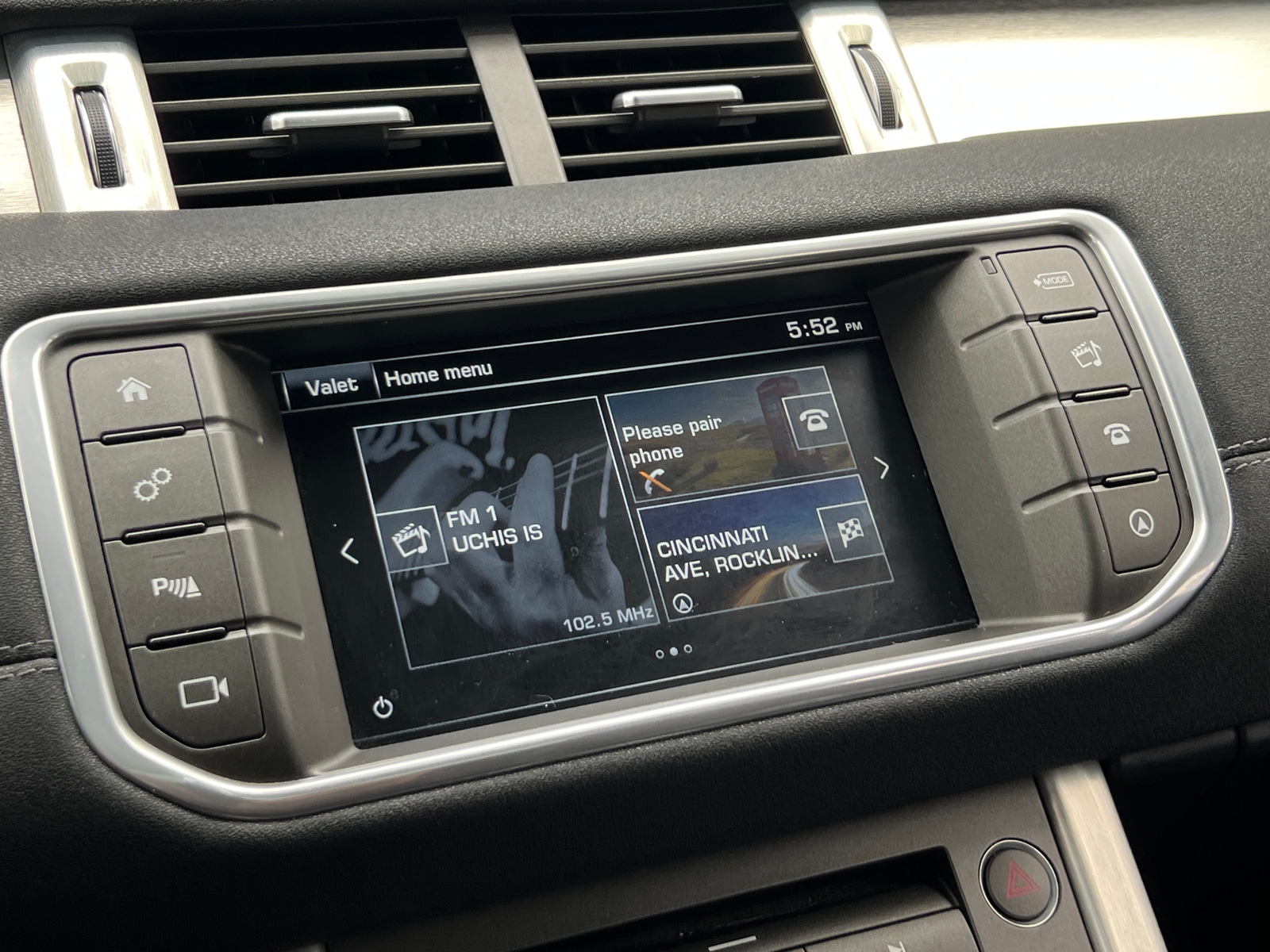 Thumbnail: 2016 Land Rover Range Rover Evoque - 3