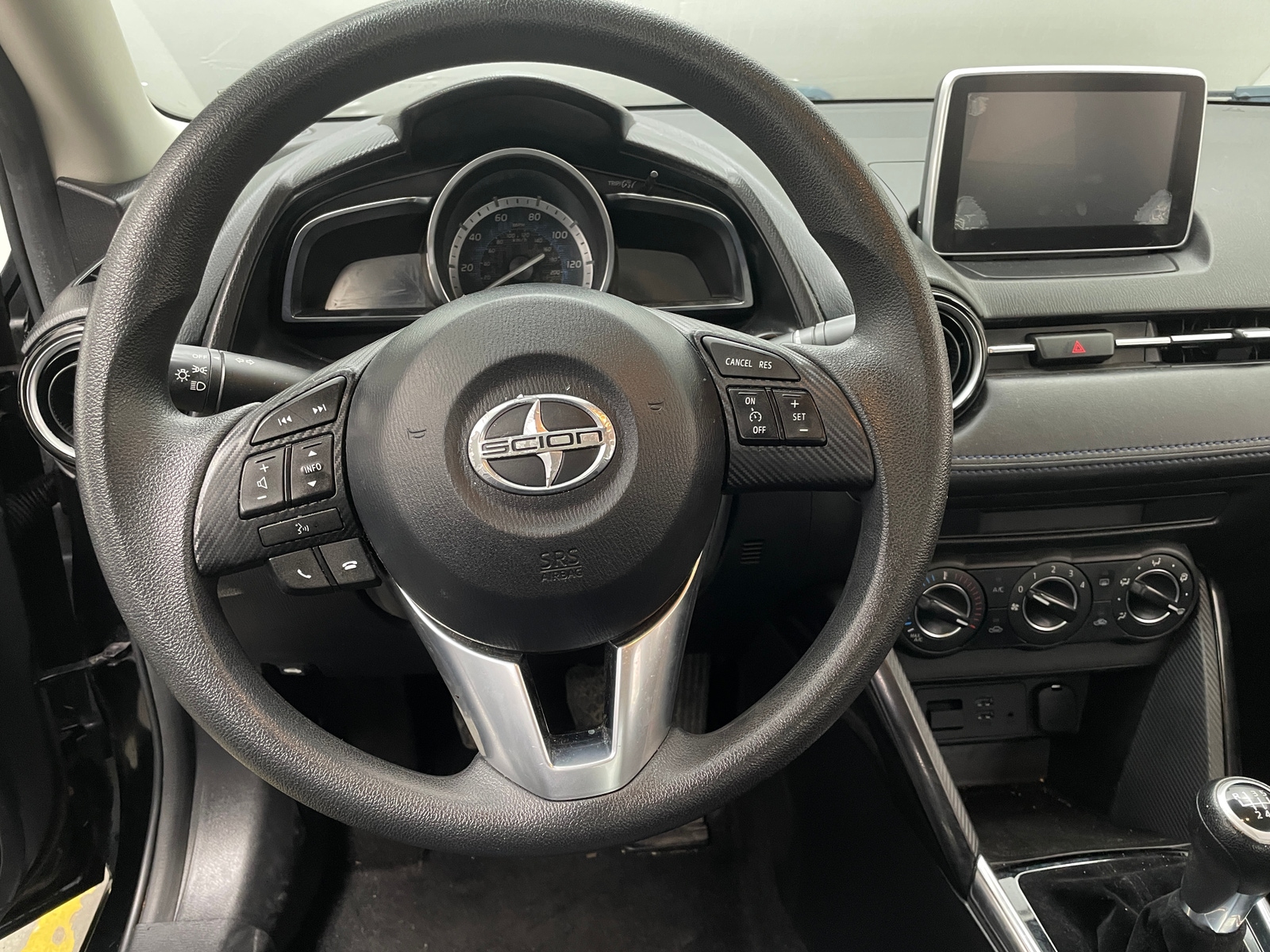 Thumbnail: 2016 Scion iA - 5