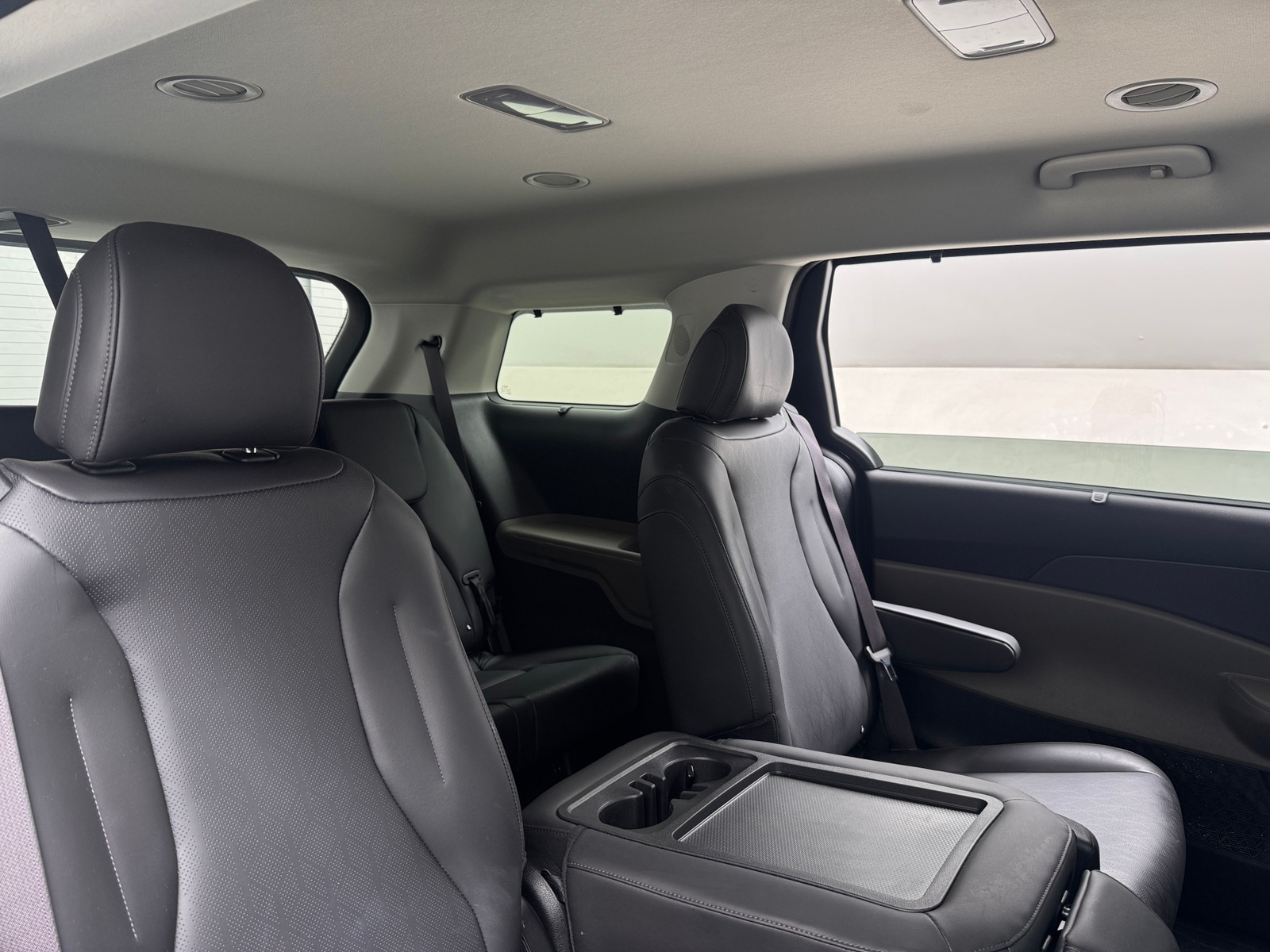 Thumbnail: 2025 Kia Carnival - 5