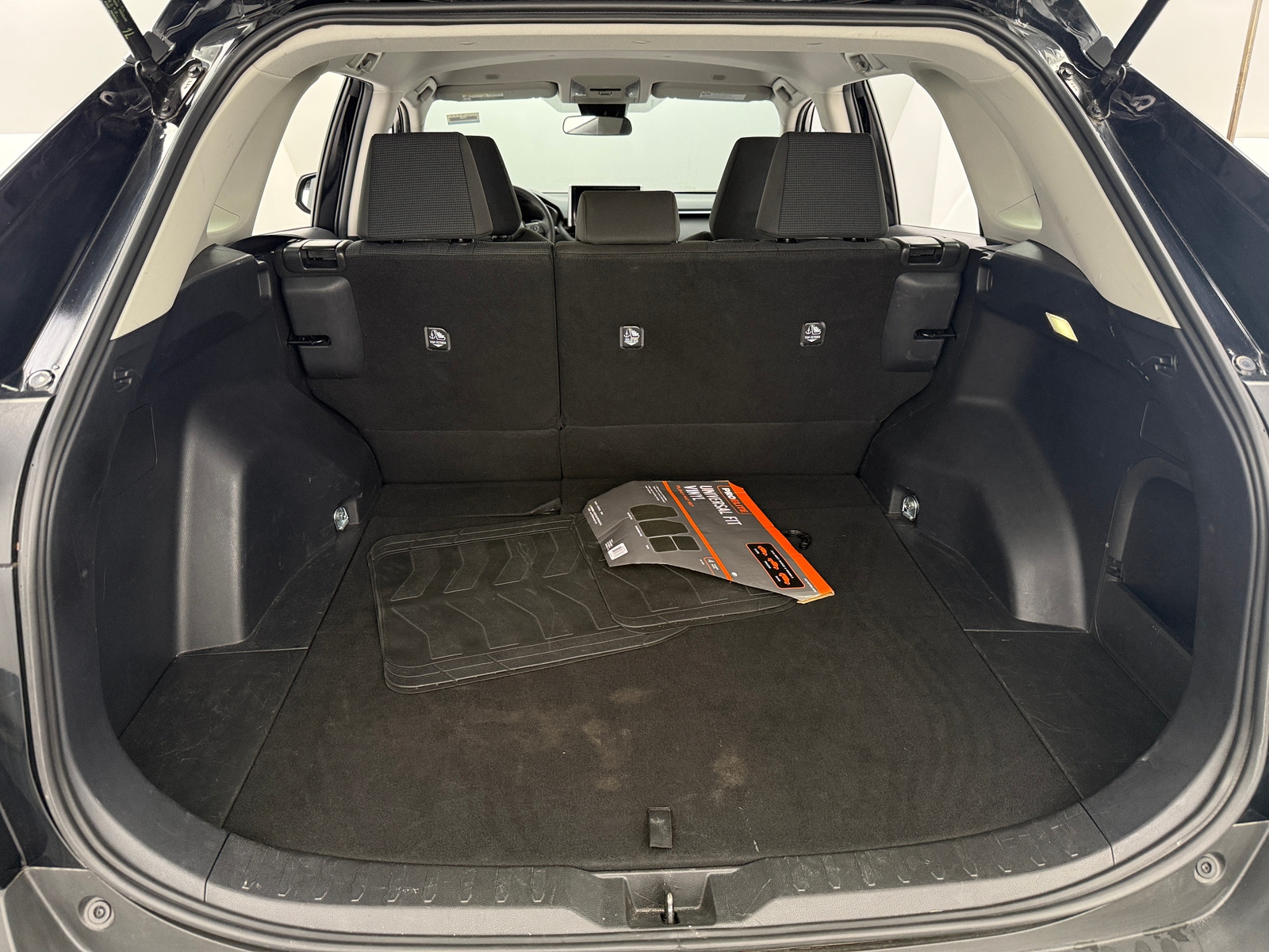 Thumbnail: 2025 Toyota RAV4 - 7