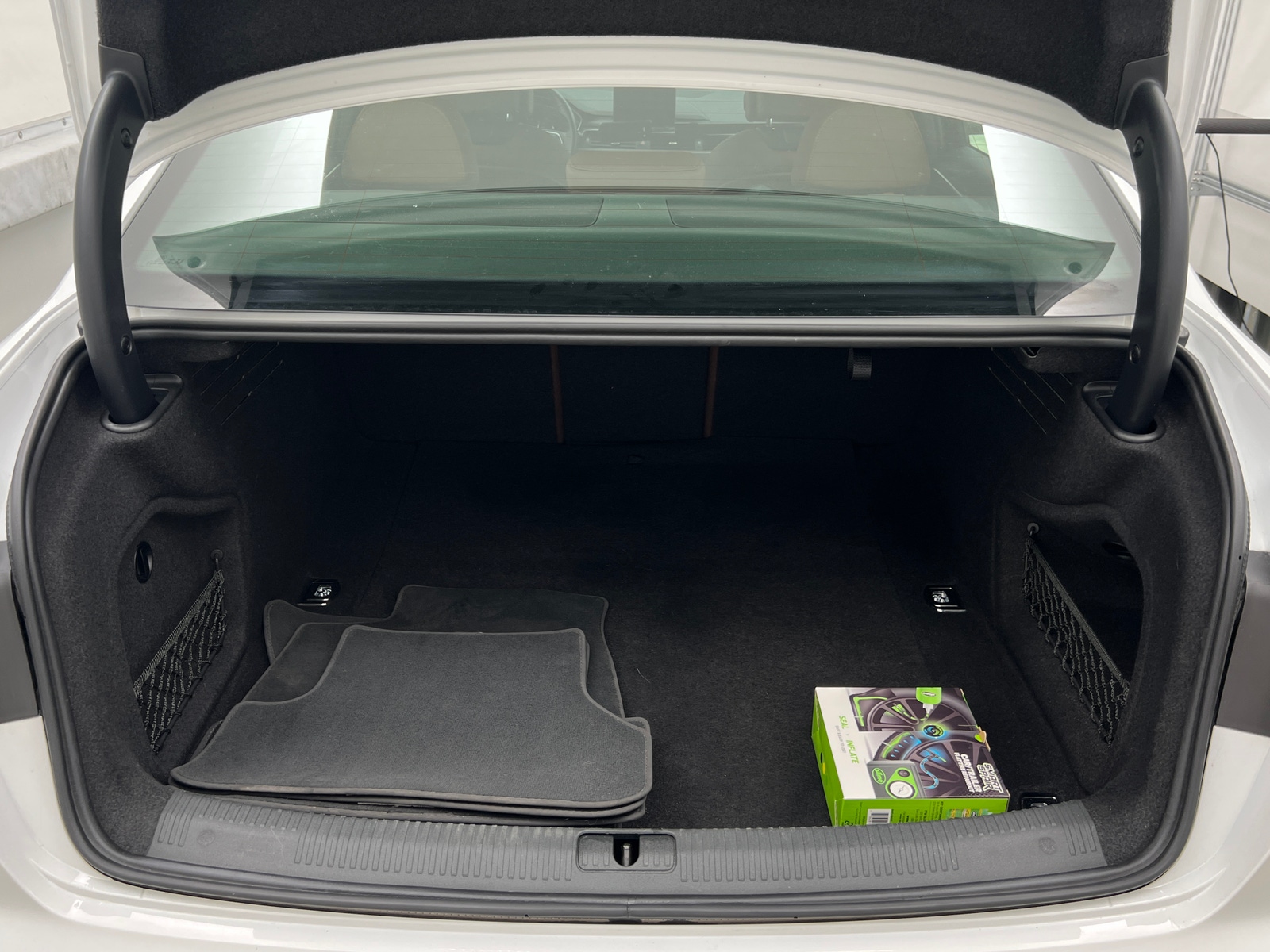 Thumbnail: 2019 Audi A4 - 6