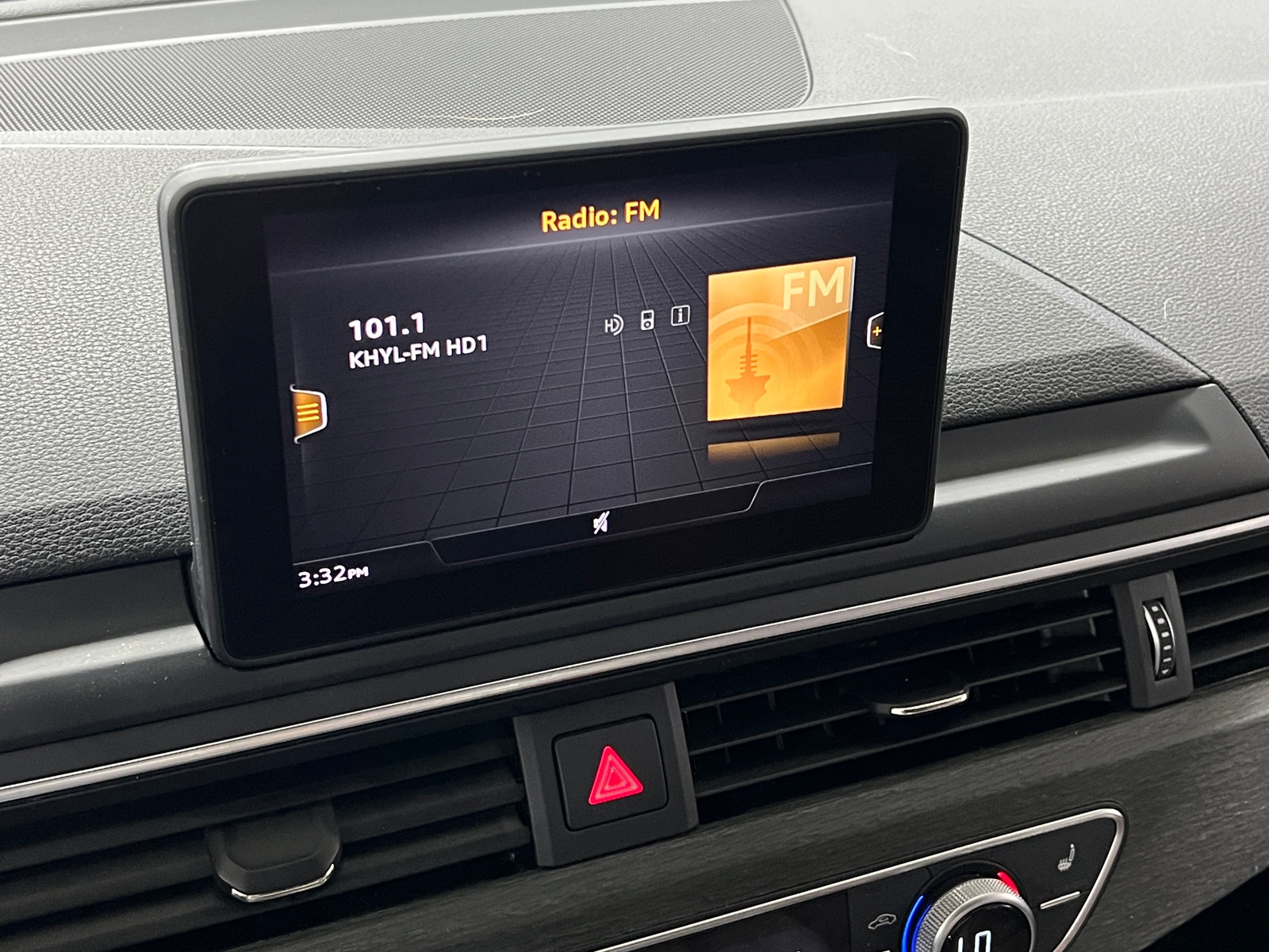 Thumbnail: 2019 Audi A4 - 3